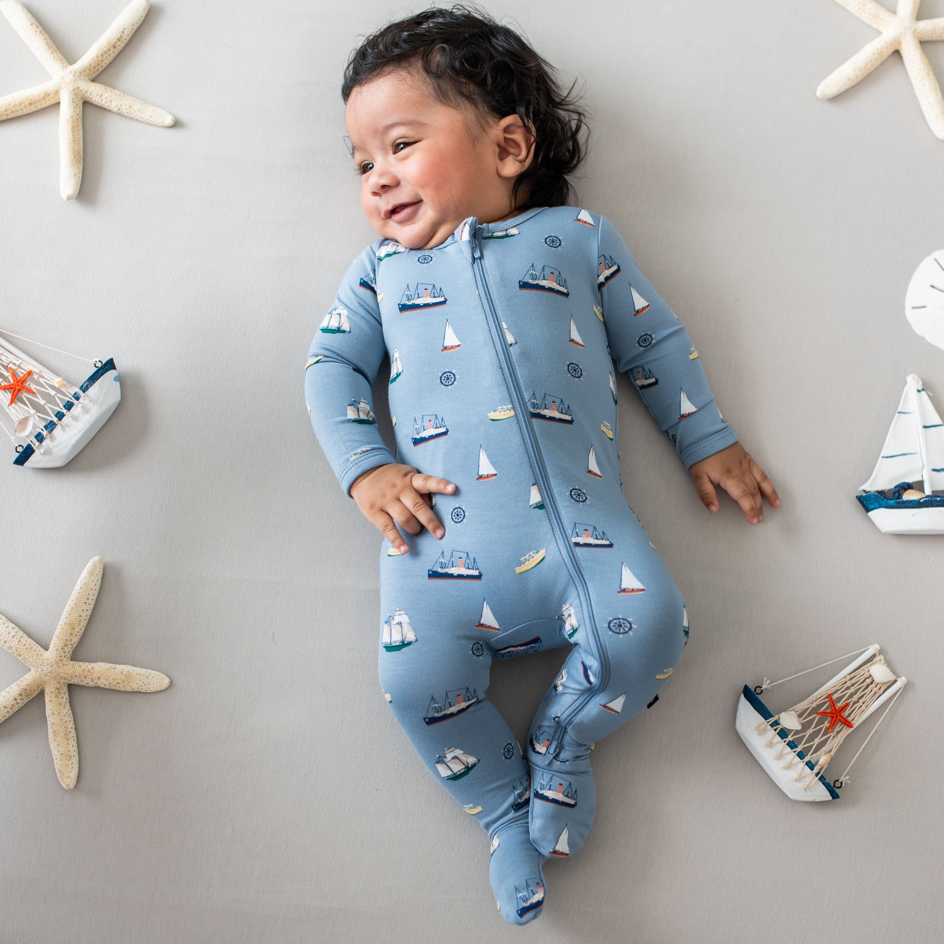 Kyte Baby Zippered Footies Zippered Footie in Vintage Boats