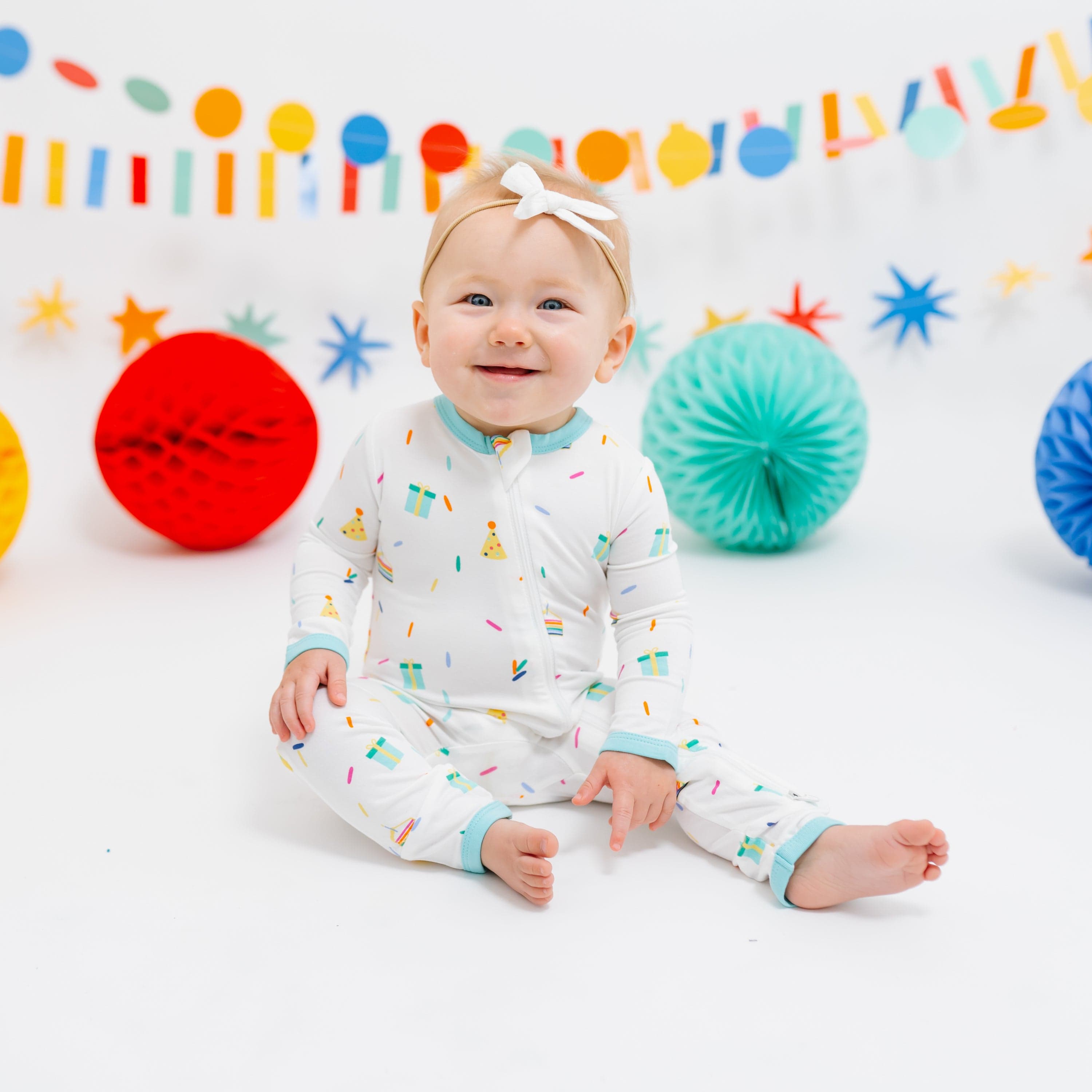 Kyte Baby Zippered Rompers Zippered Romper in Cloud Party