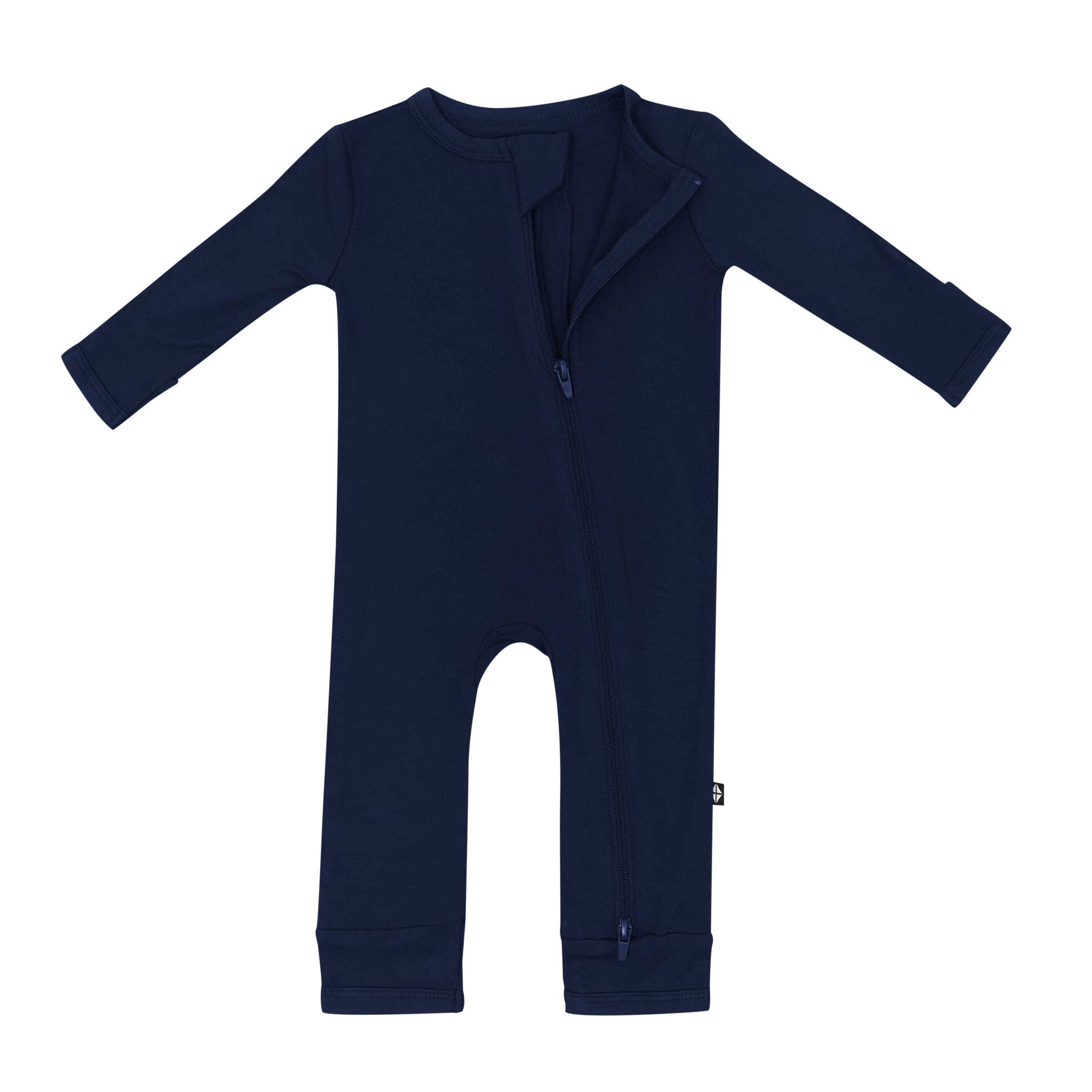 Dual zipper on Kyte Baby Zippered Romper in Navy partially unzipped from the top