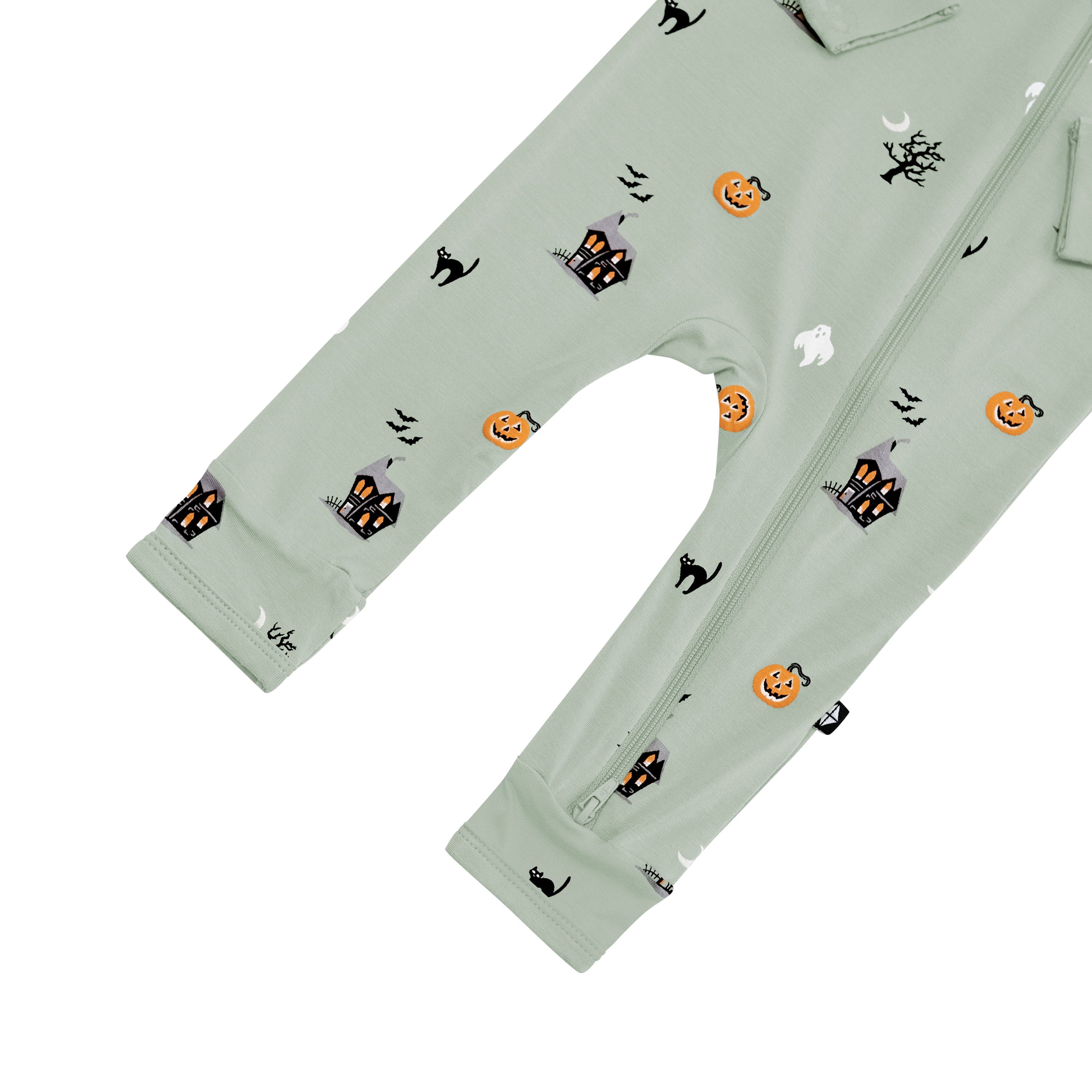 Kyte Baby Zippered Rompers Zippered Romper in Spooky