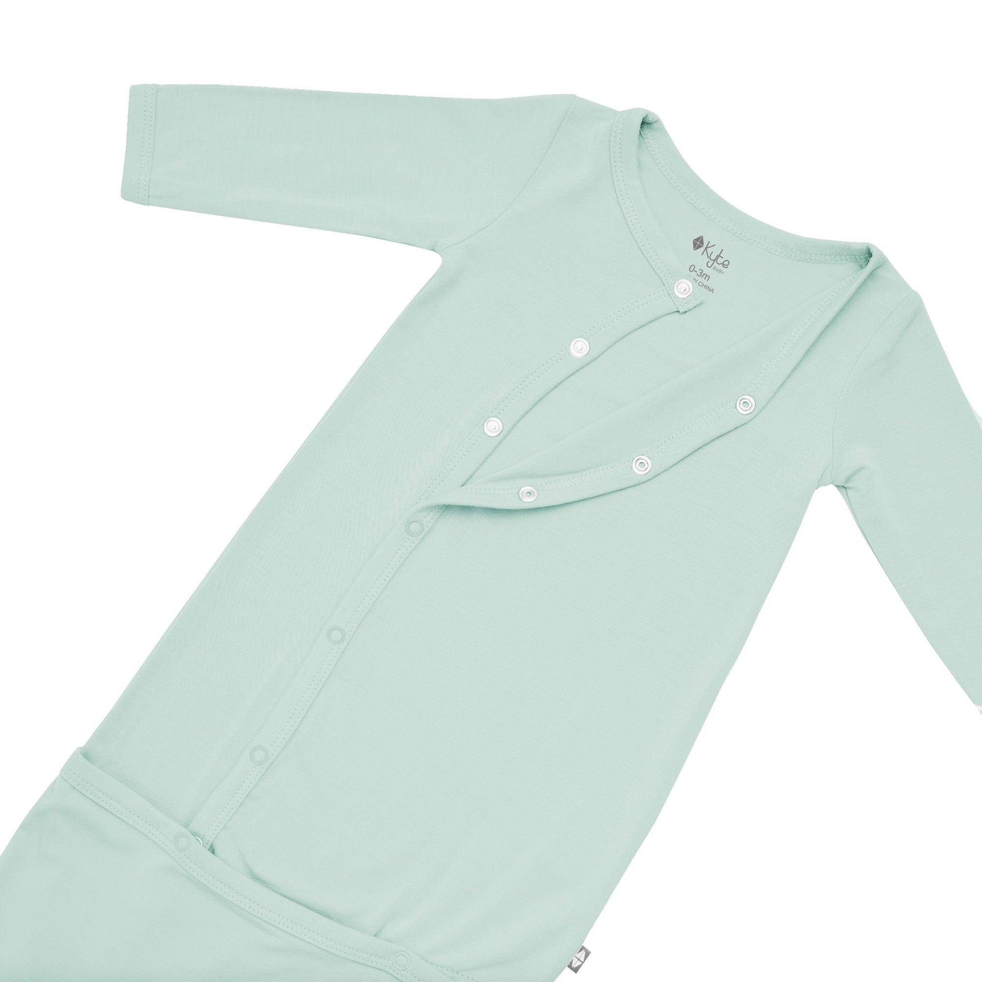 Snap closure on Kyte Baby Bundler in Sage