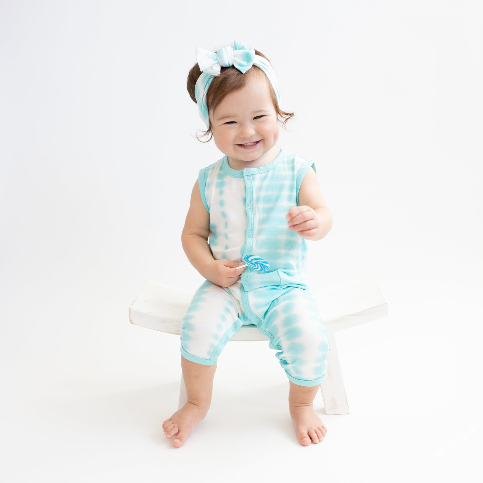 Kyte BABY Sleeveless Snap Romper Sleeveless Romper in Robin Rip Tide