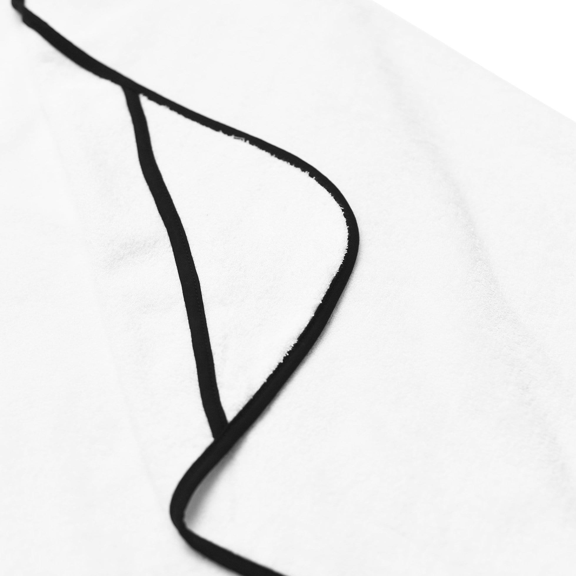 Pocket inserts on Kyte Baby Toddler Hooded Bath Towel in Cloud with Midnight Trim