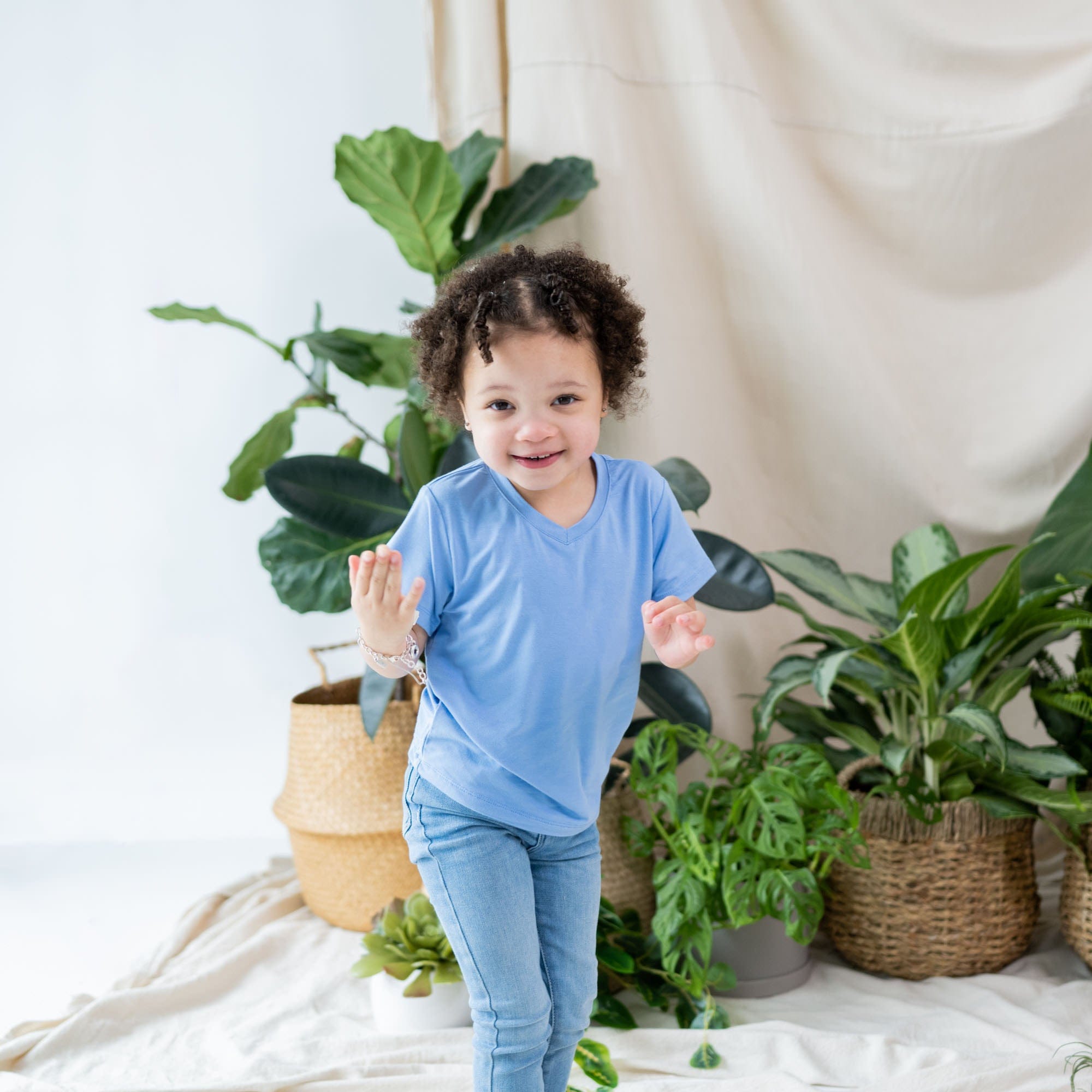 Kyte BABY V-Neck Toddler Unisex Tee Toddler V-Neck Tee in Periwinkle