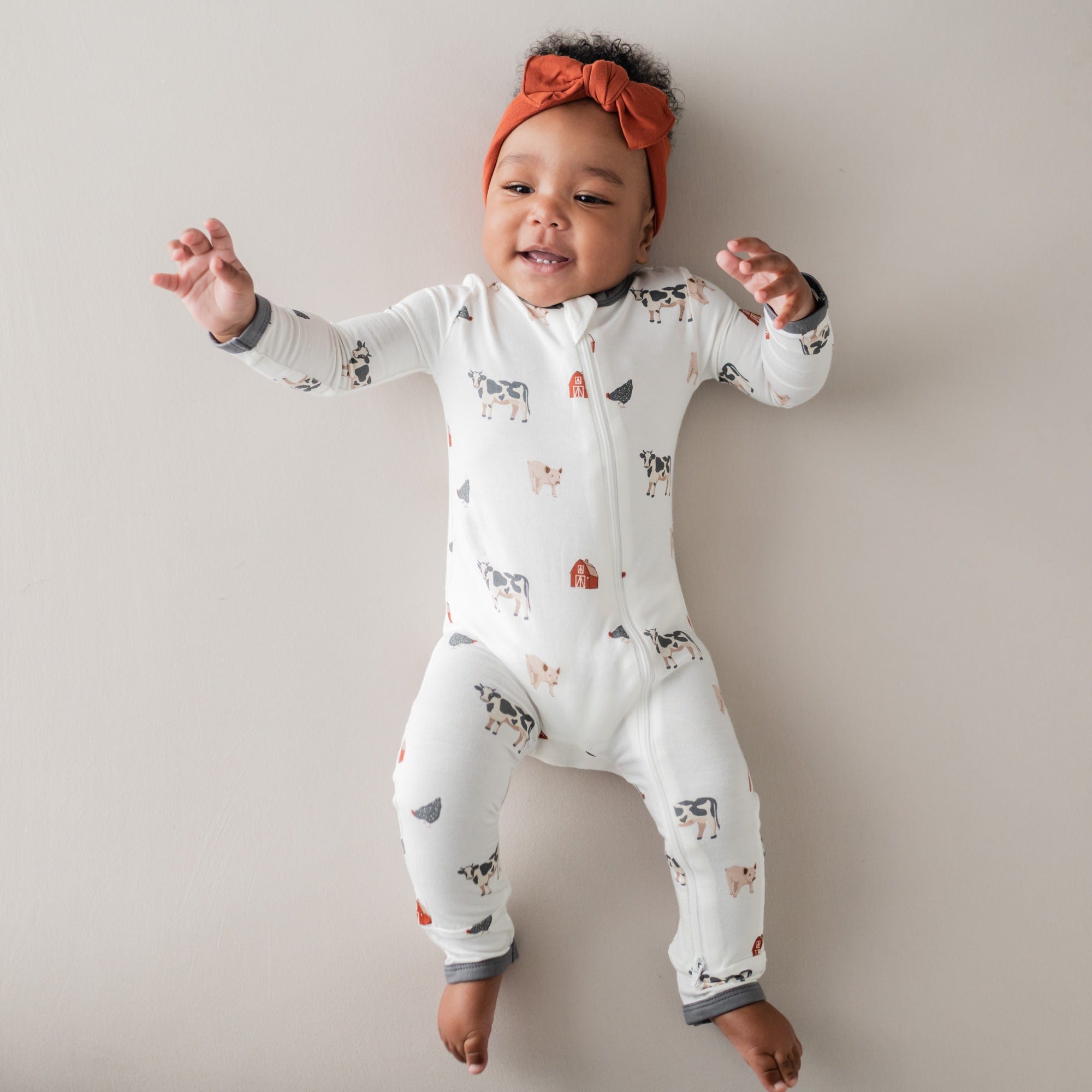Kyte BABY Zippered Rompers Zippered Romper in Farm
