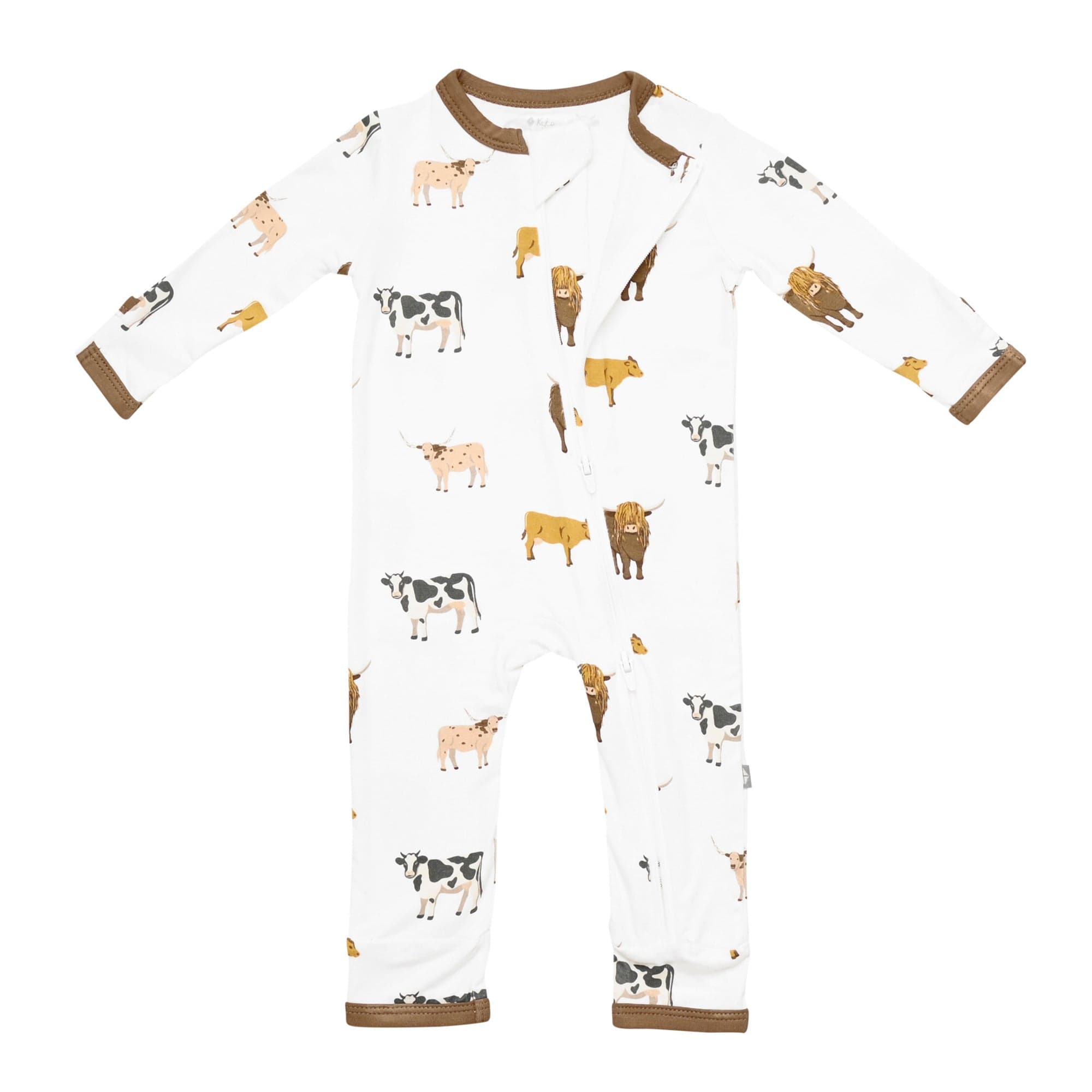 Dual zipper on Kyte Baby Zippered Romper in Moo cow print