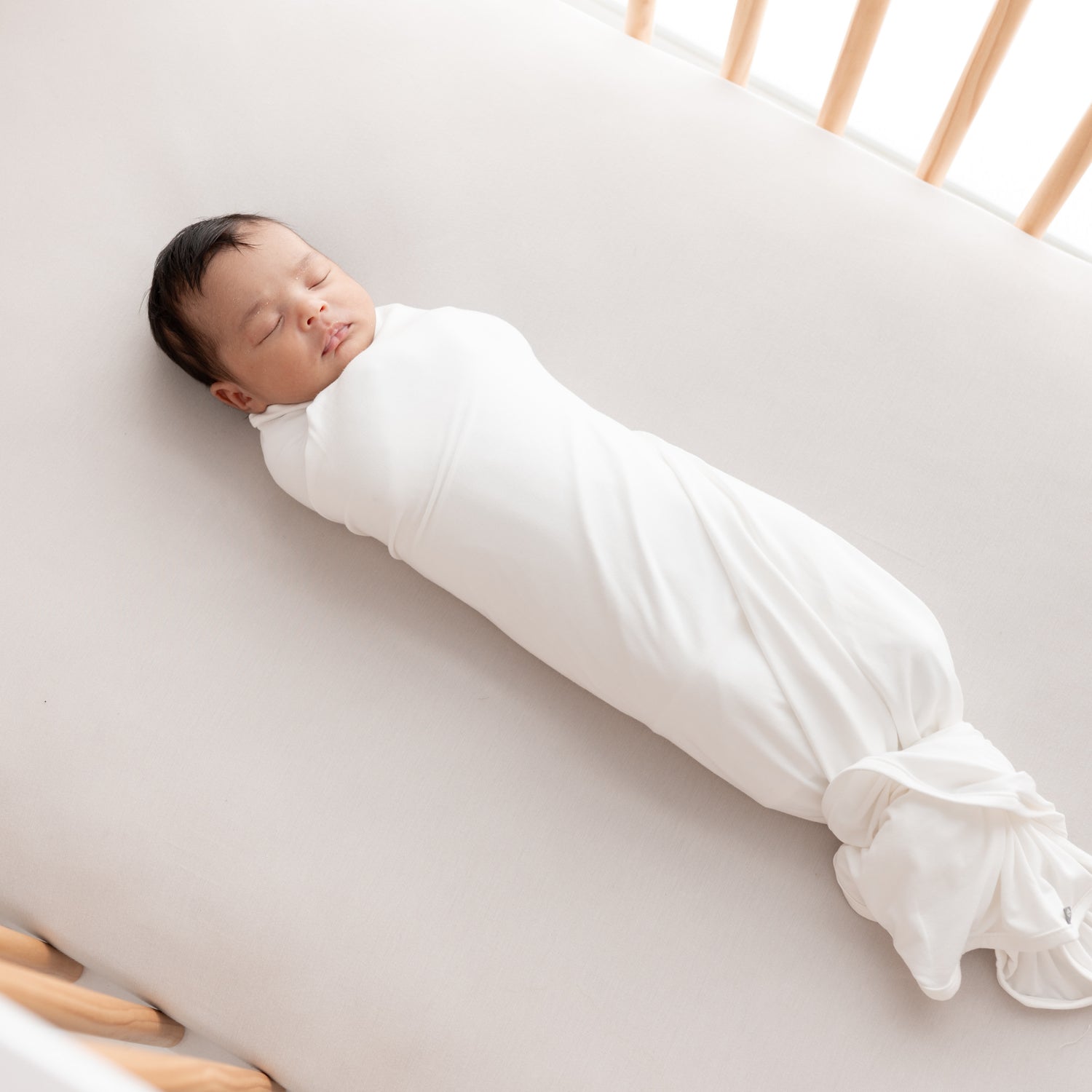 How to Swaddle a Baby: A Step by Step Guide