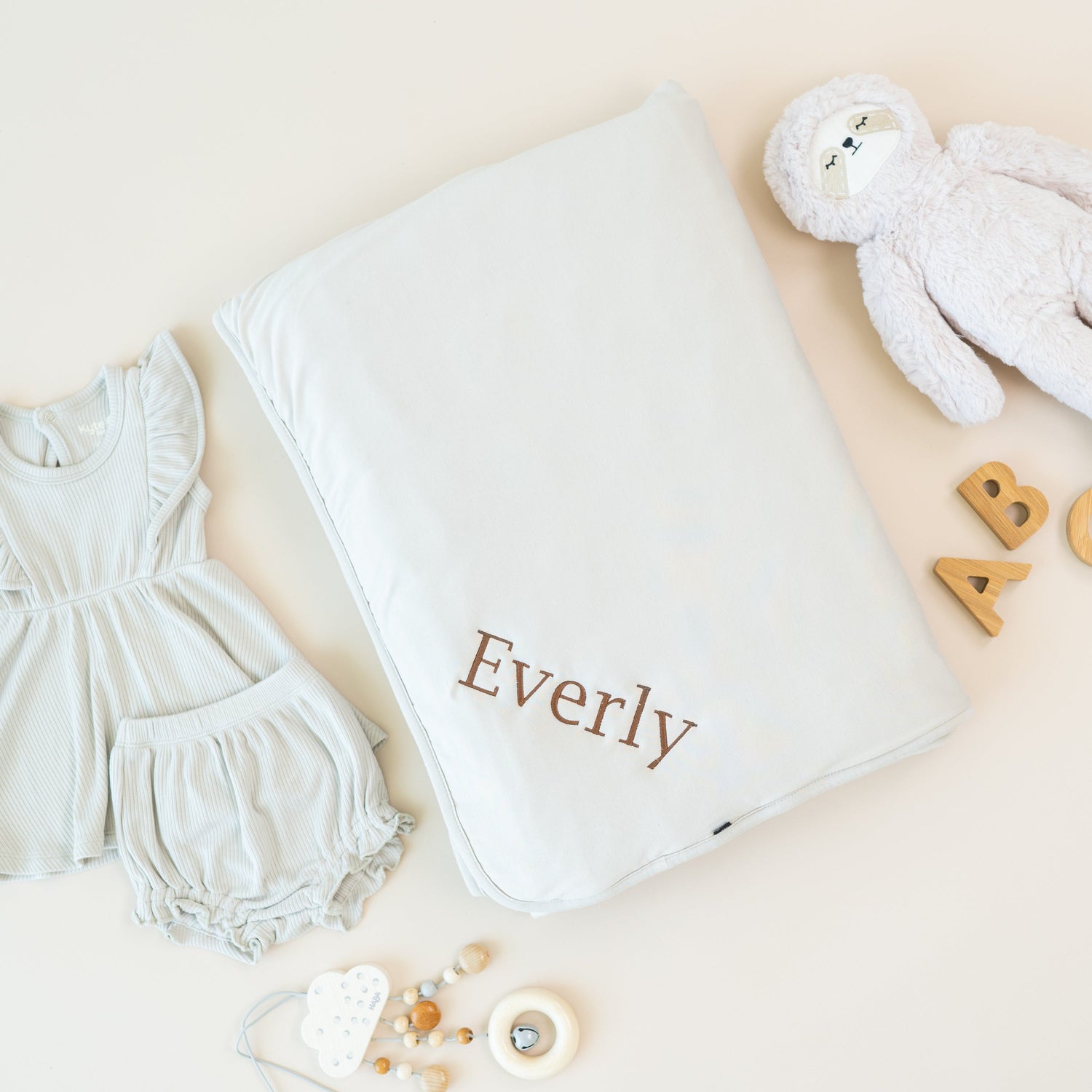 Personalized Baby Blankets: Cozy, Customized Comfort for Your Little One