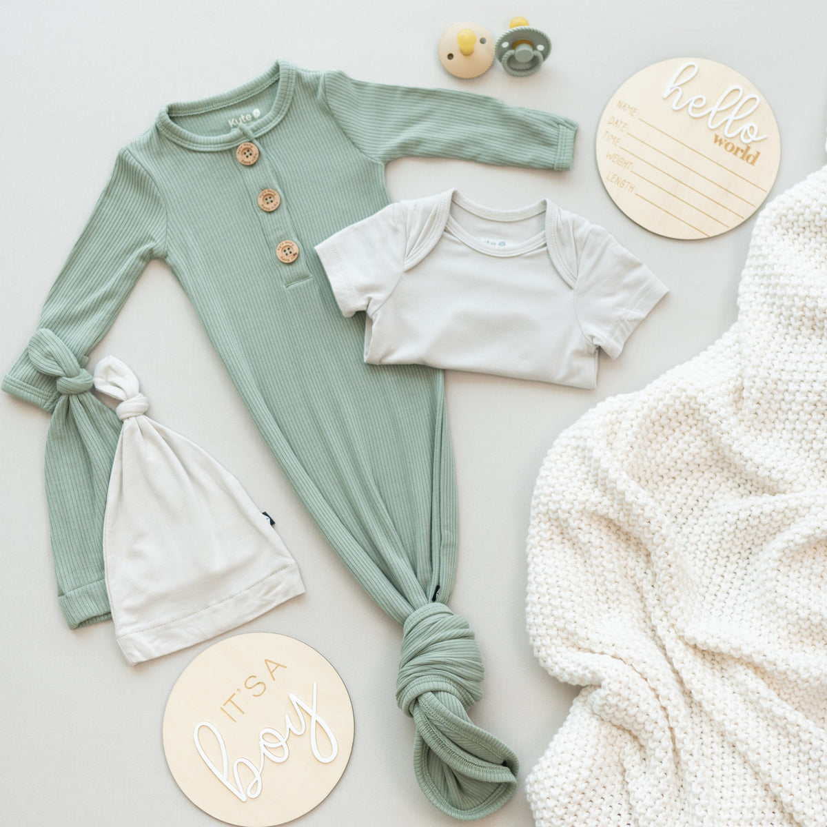 Practical and Adorable Going Home Outfits for Bringing Home Baby Practical and Adorable Going Home Outfits for Bringing Home Baby