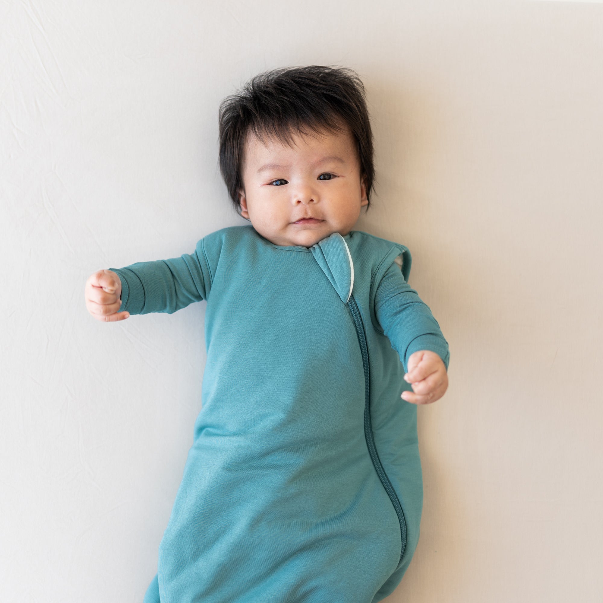 Baby modeling cove sleep bag