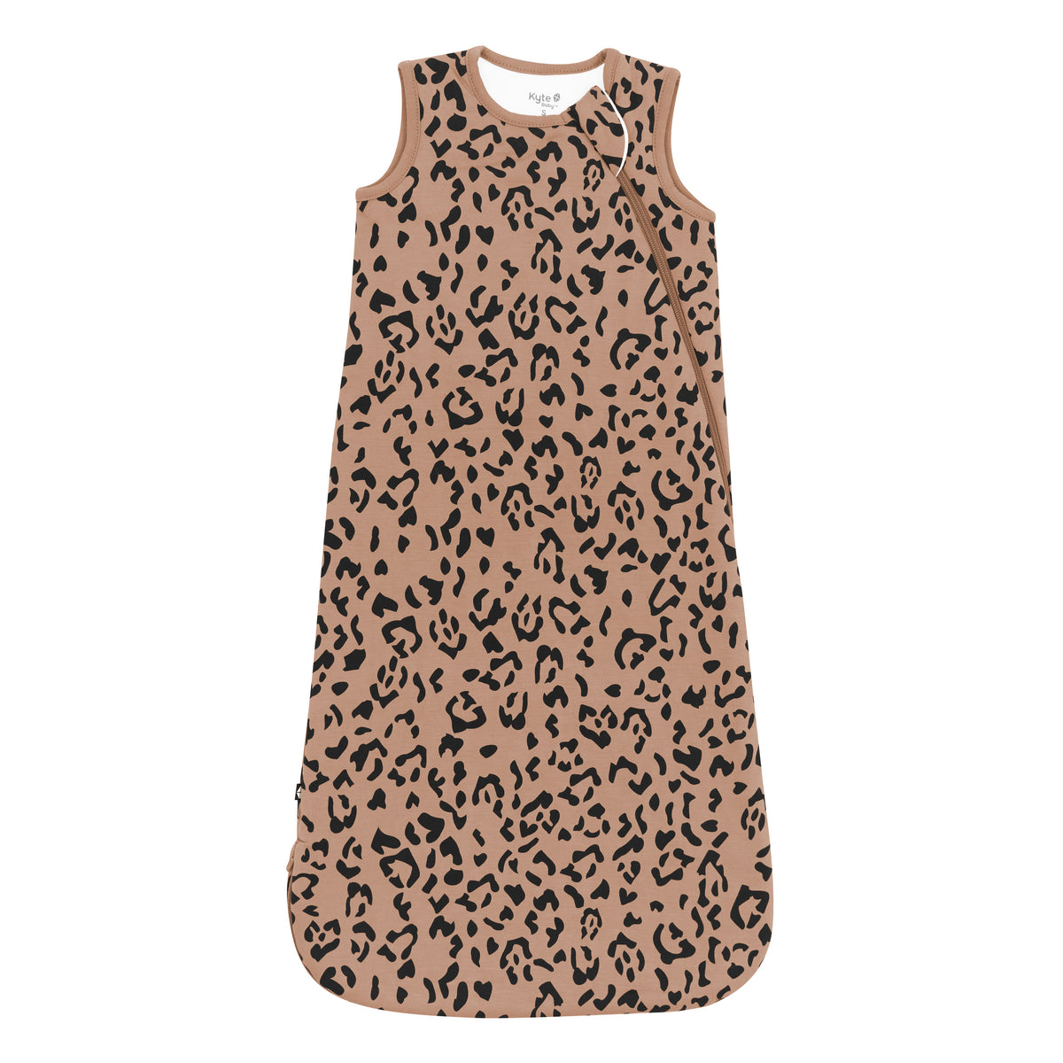 Sleep Bag in Latte Leopard 1.0