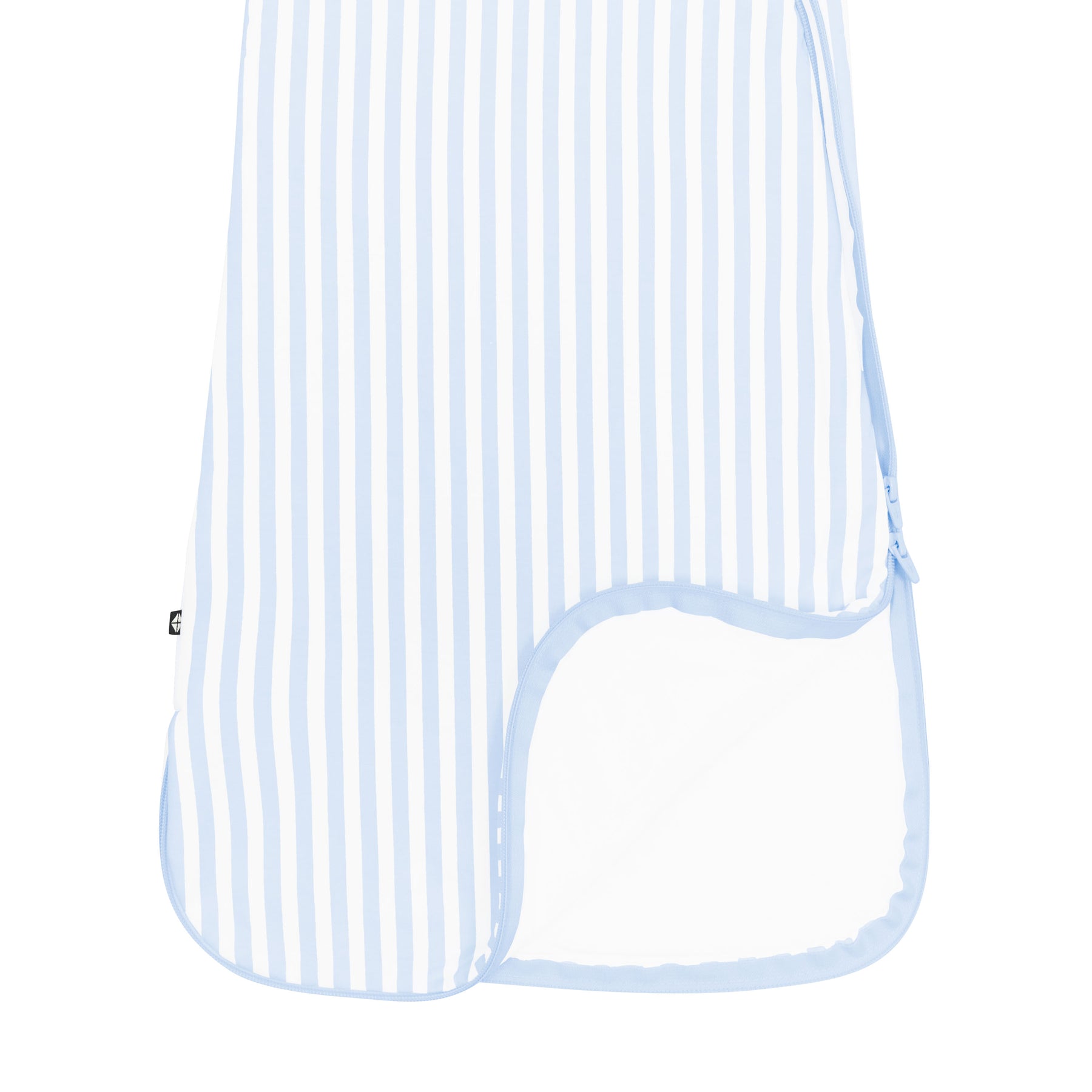 Double zipper garage shown on the Sleep Bag in Small Mist Stripe 1.0