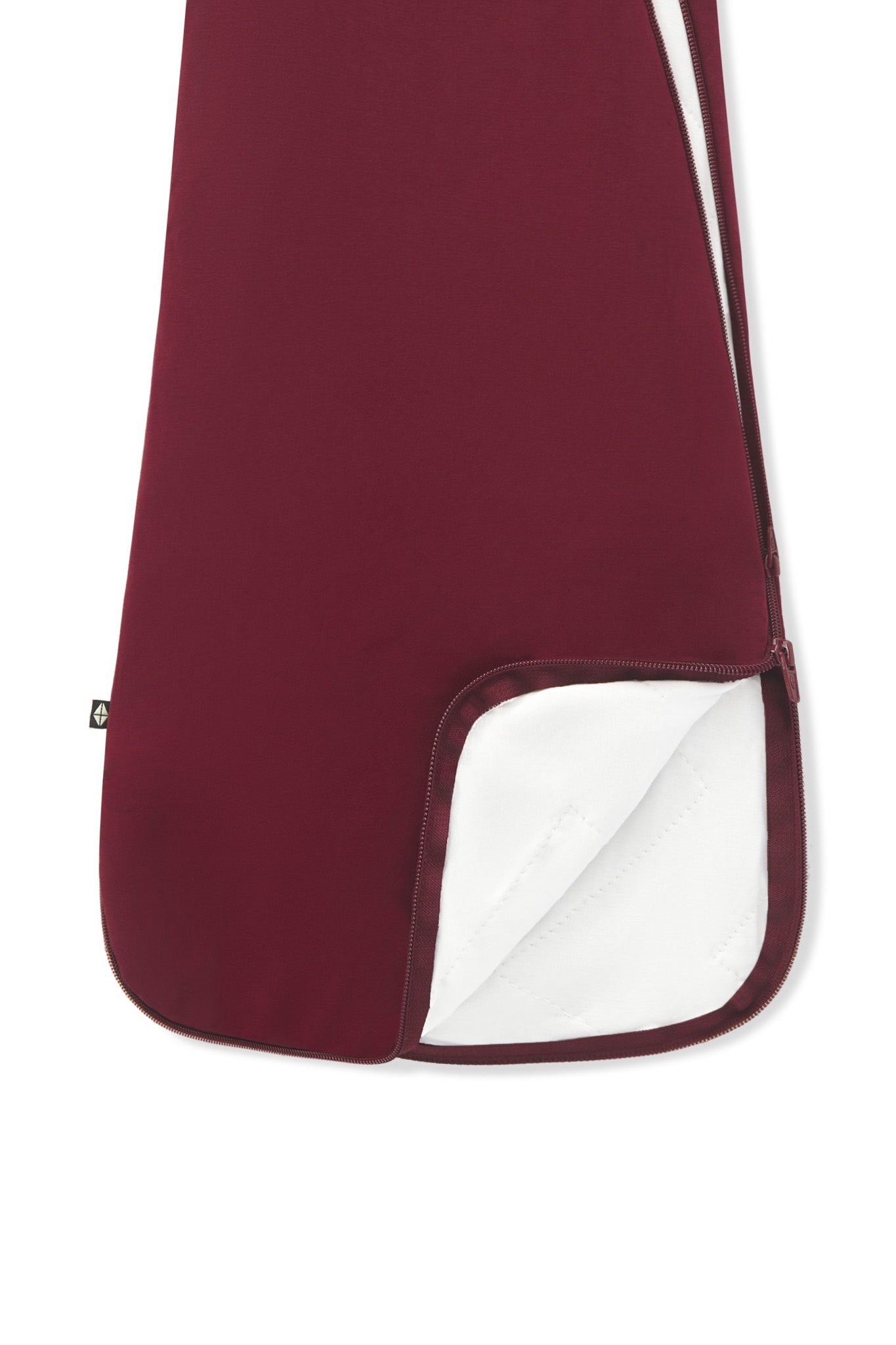 Sleep Bag 2.5 Tog in Burgundy with dual zipper on a white background