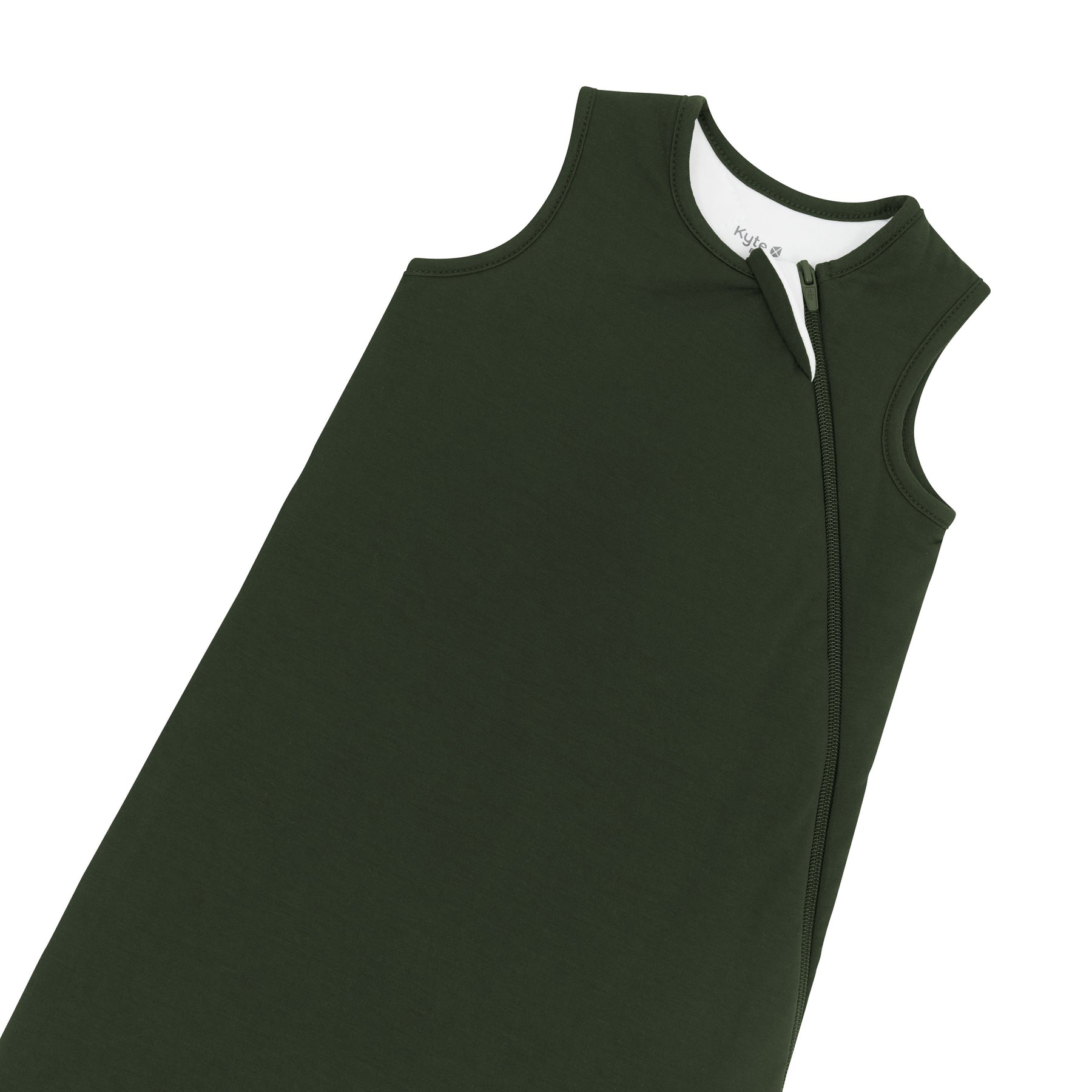 The zipper garage and top zipper shown on the Sleep Bag in Fir 1.0