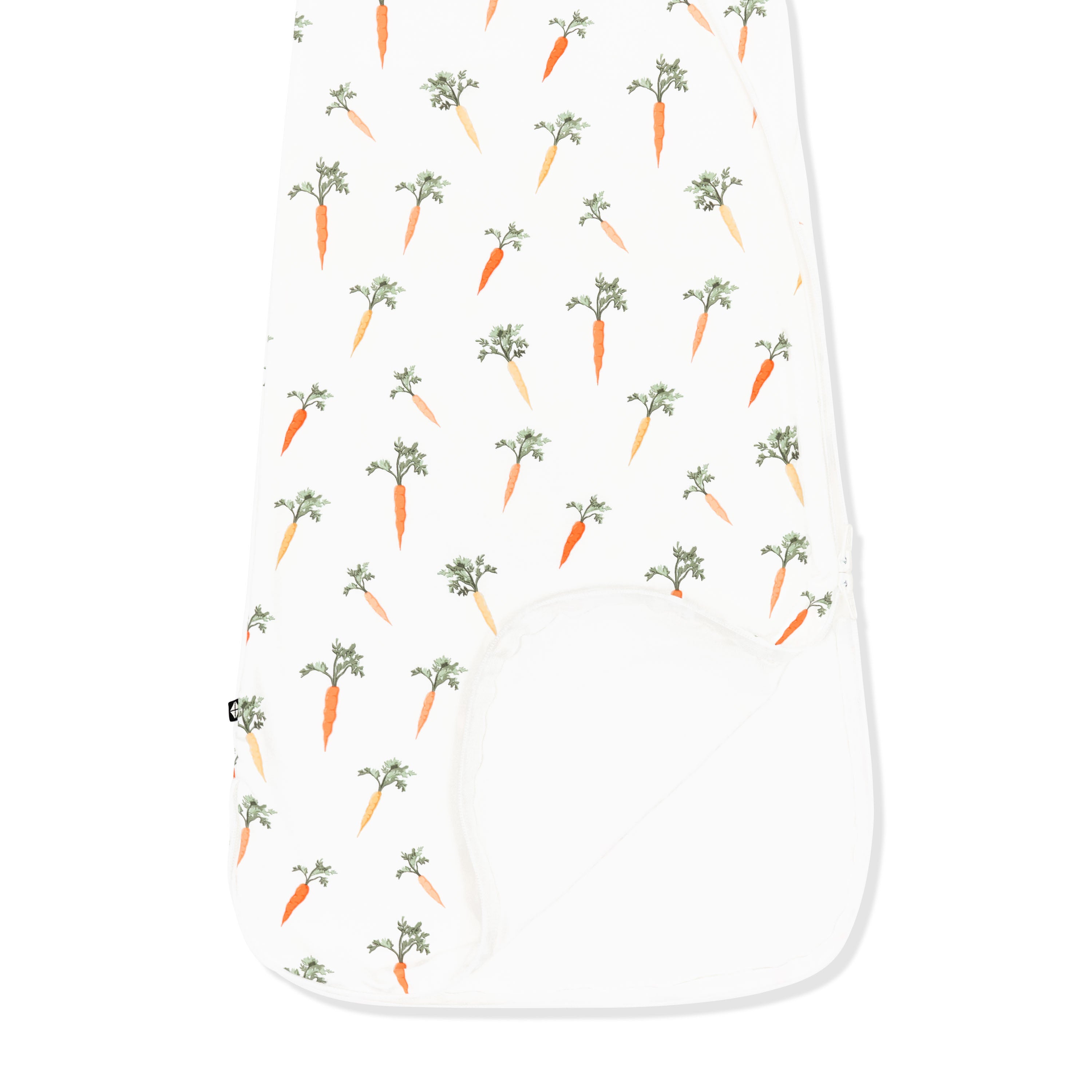 Double zipper shown on the Sleep Bag in Carrot 0.5