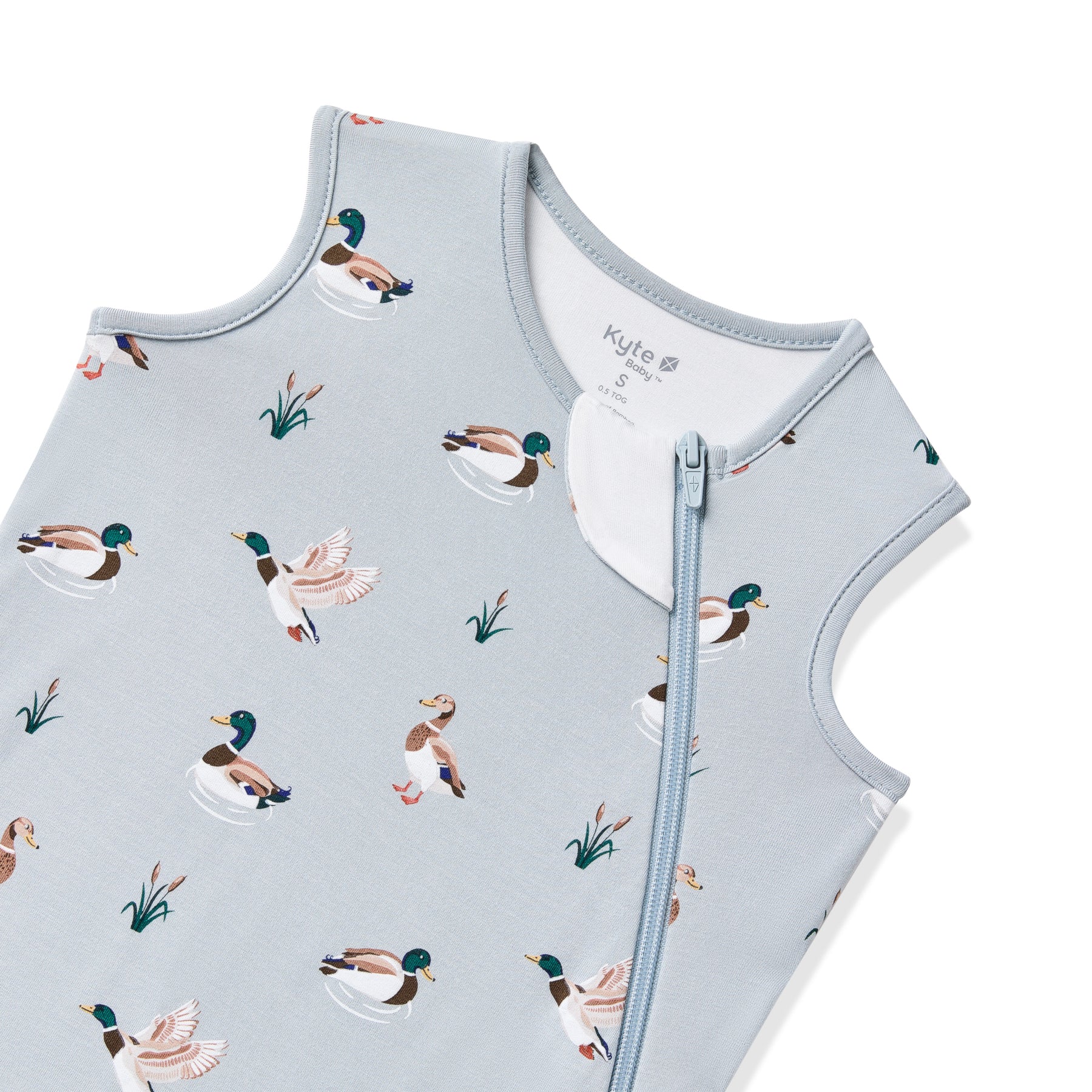 Close up of the zipper garage and top zipper on the Sleep Bag in Mallard Duck 0.5