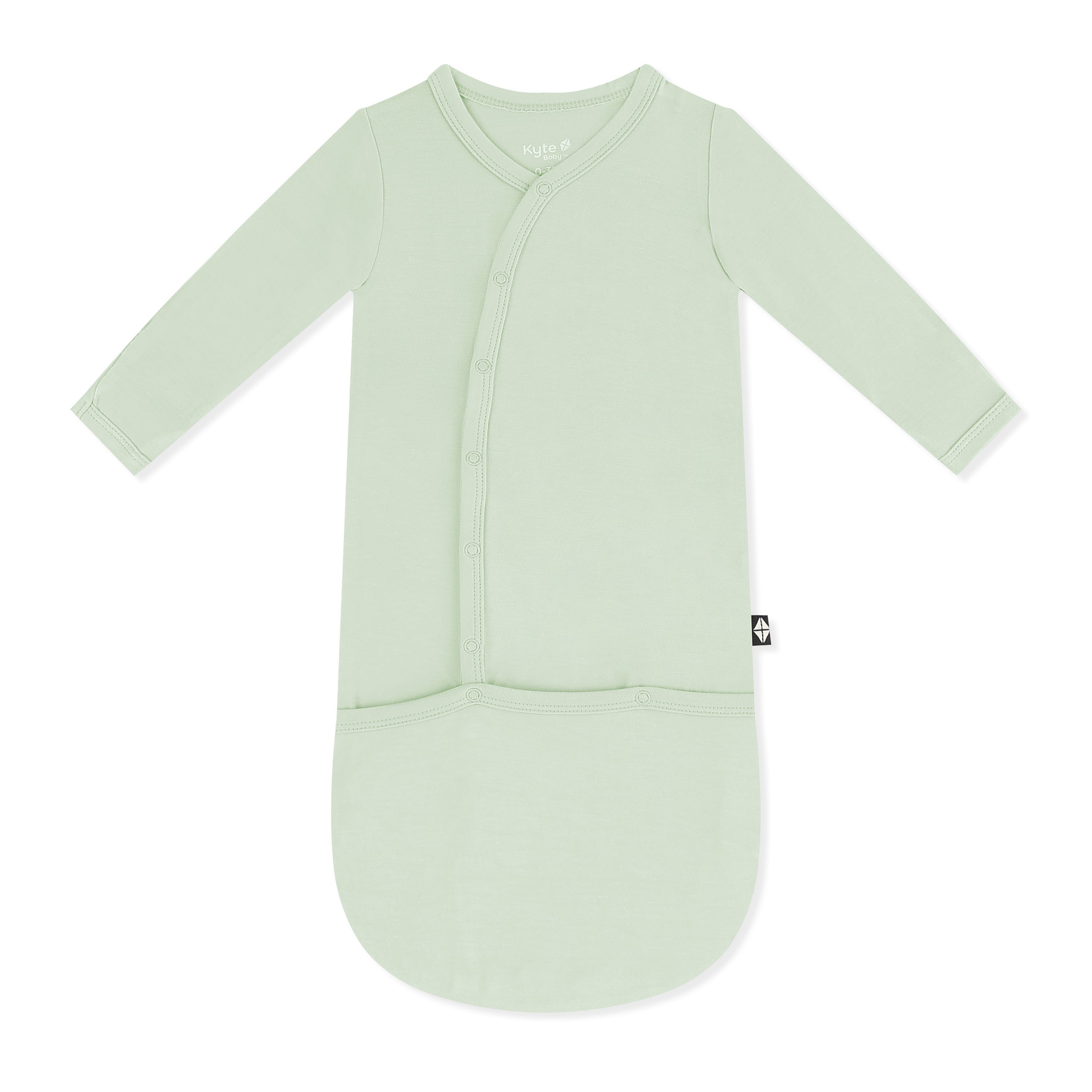 Product photo of the Bundler in Basil on a white background