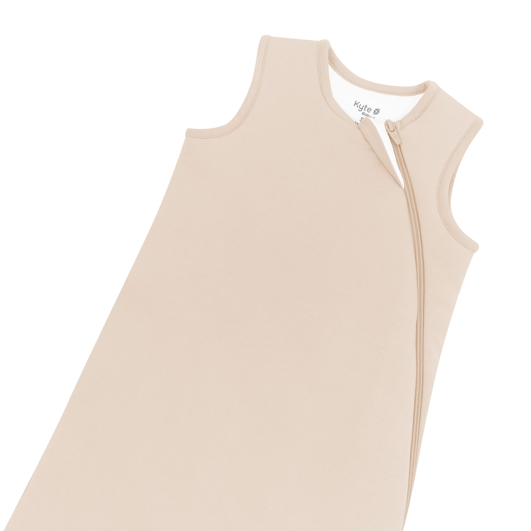 Zipper garage and top zipper shown on the Sleep Bag in Bisque 2.5