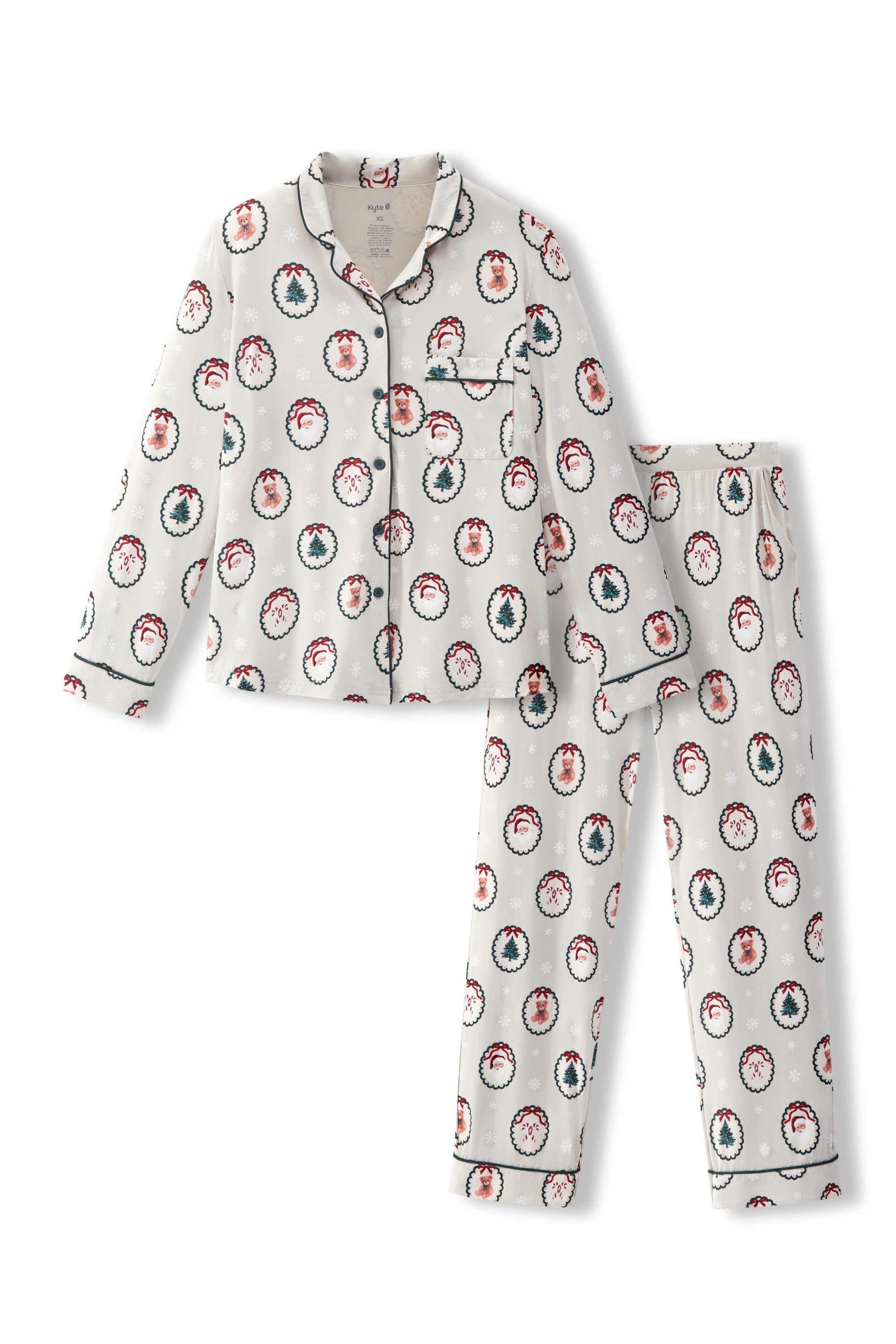 Long-Sleeved Women's Pajama Set in Holiday Medallion