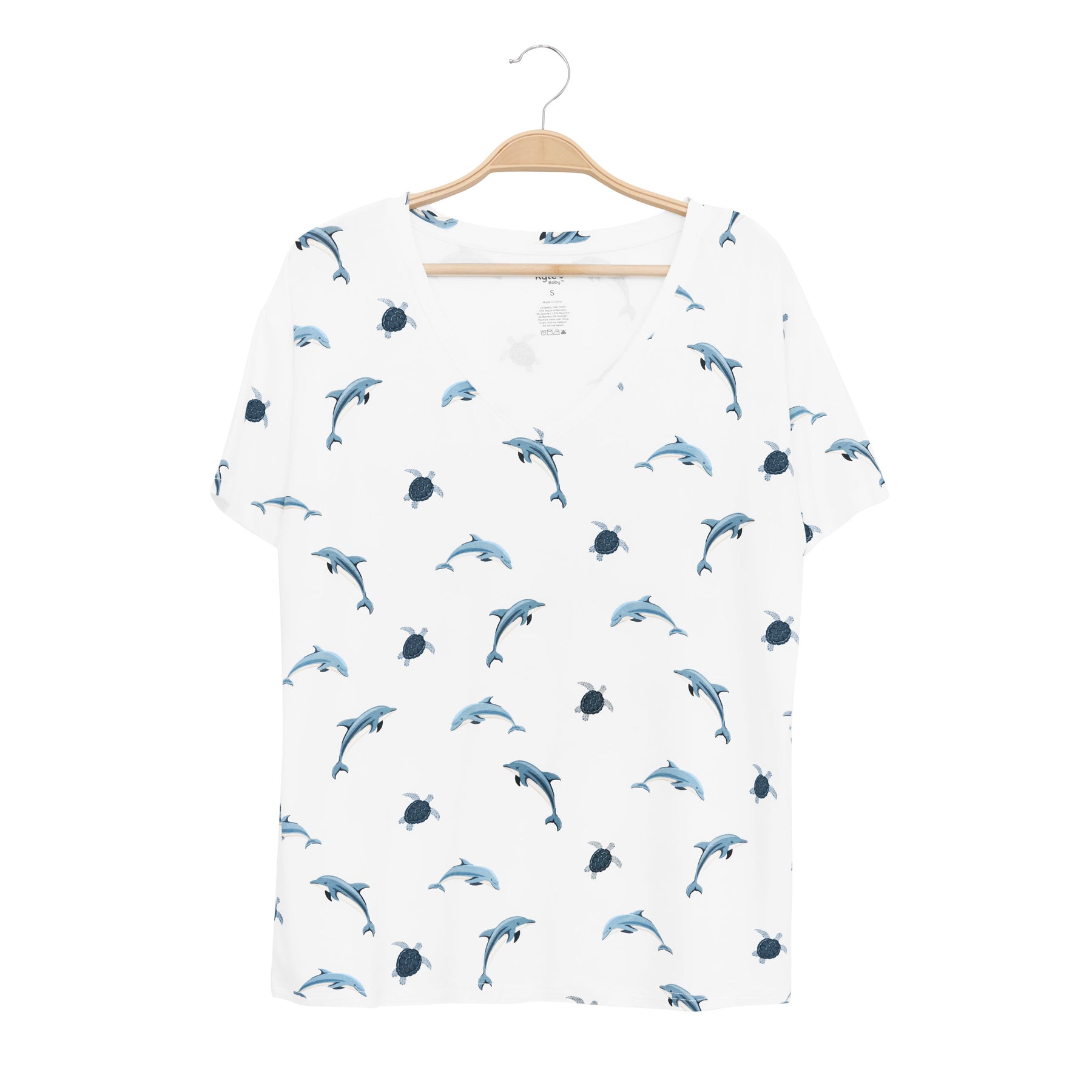 Women’s Relaxed Fit V-Neck in Dolphin