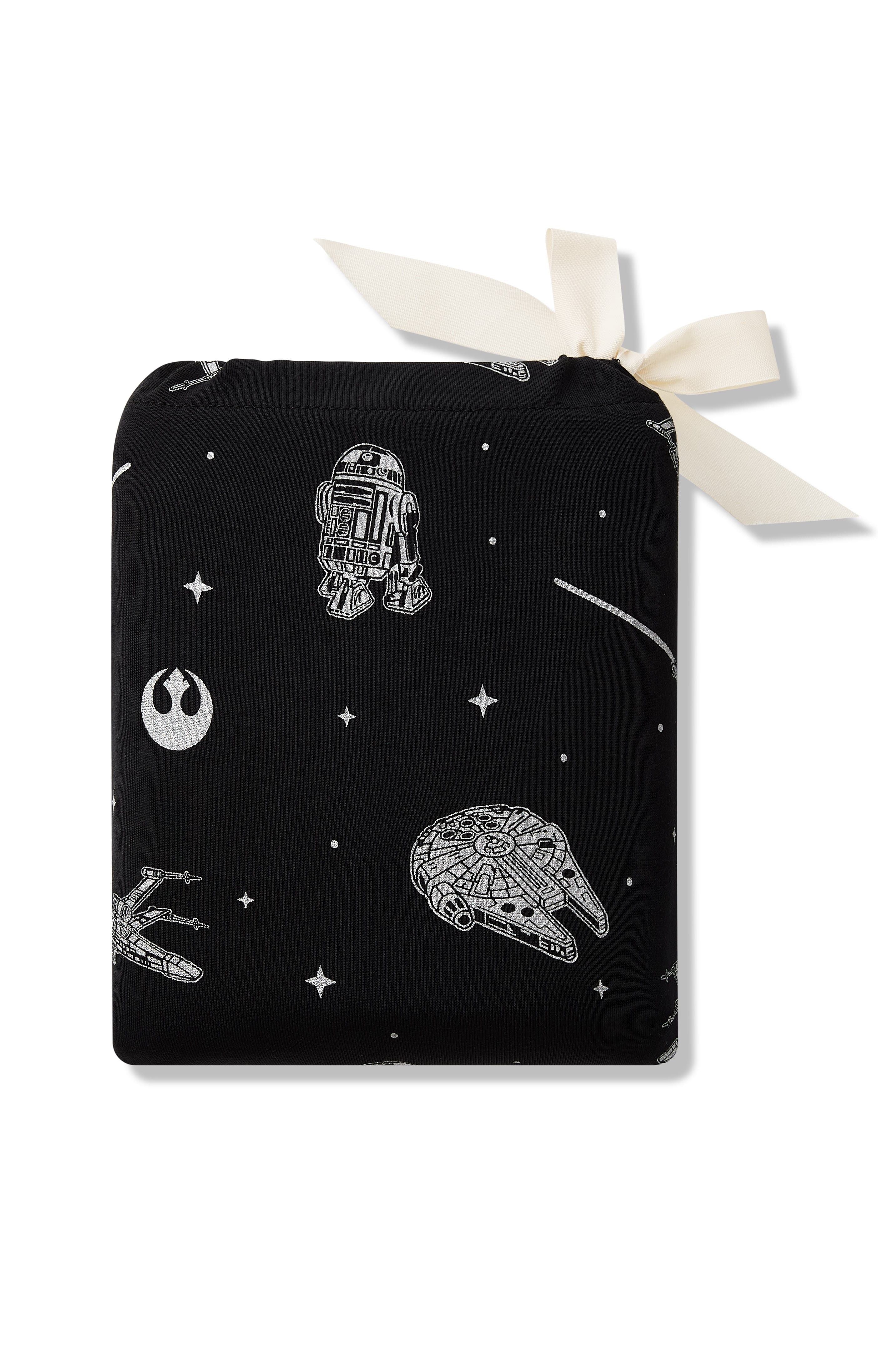 Crib Sheet in STAR WARS™ shown in its packaging