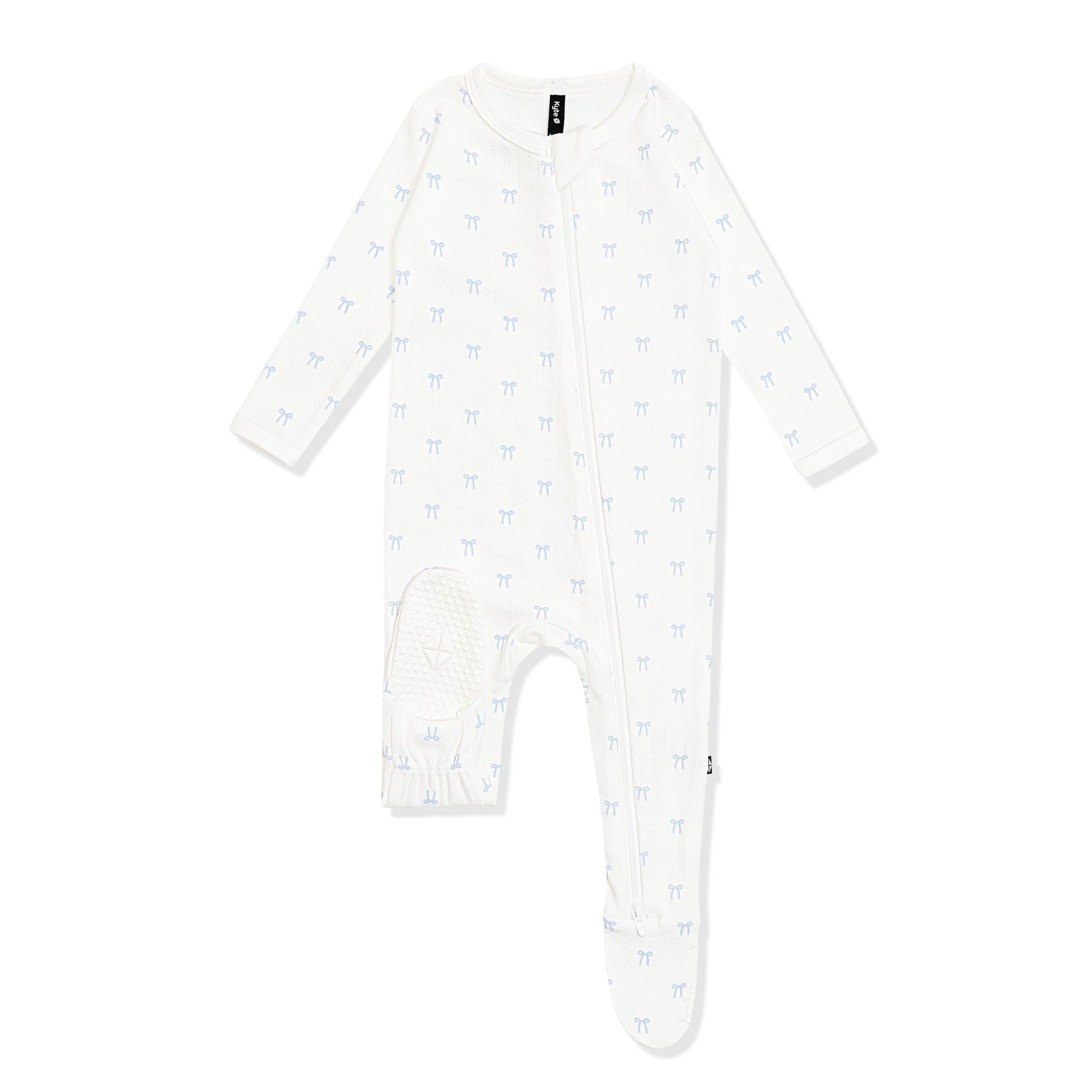 Foot pad showing the Kyte baby Logo on the Pointelle Zippered Footie in Sweet Blue Bow