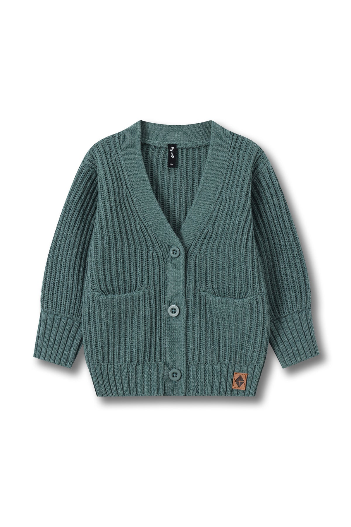 Chunky knit oversized green cardigan with button and pockets in front