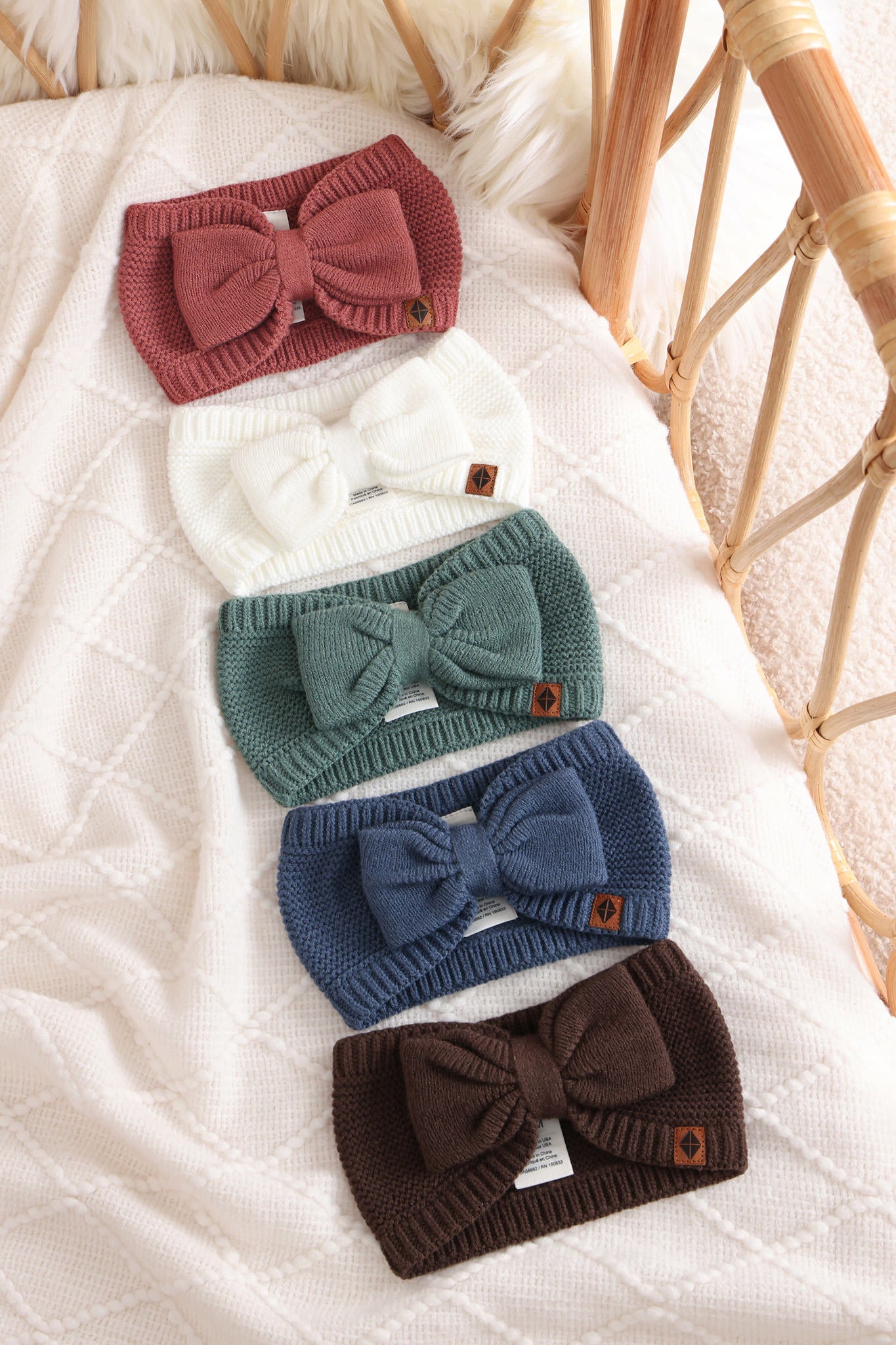 Chunky Knit Bow Headband in Ember