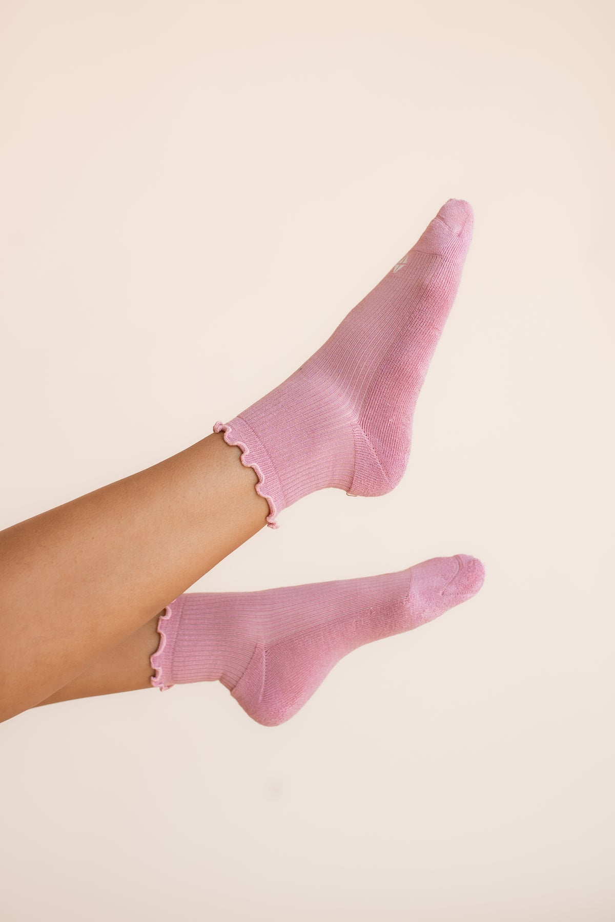 Women's Ruffle Socks in Apple Blossom