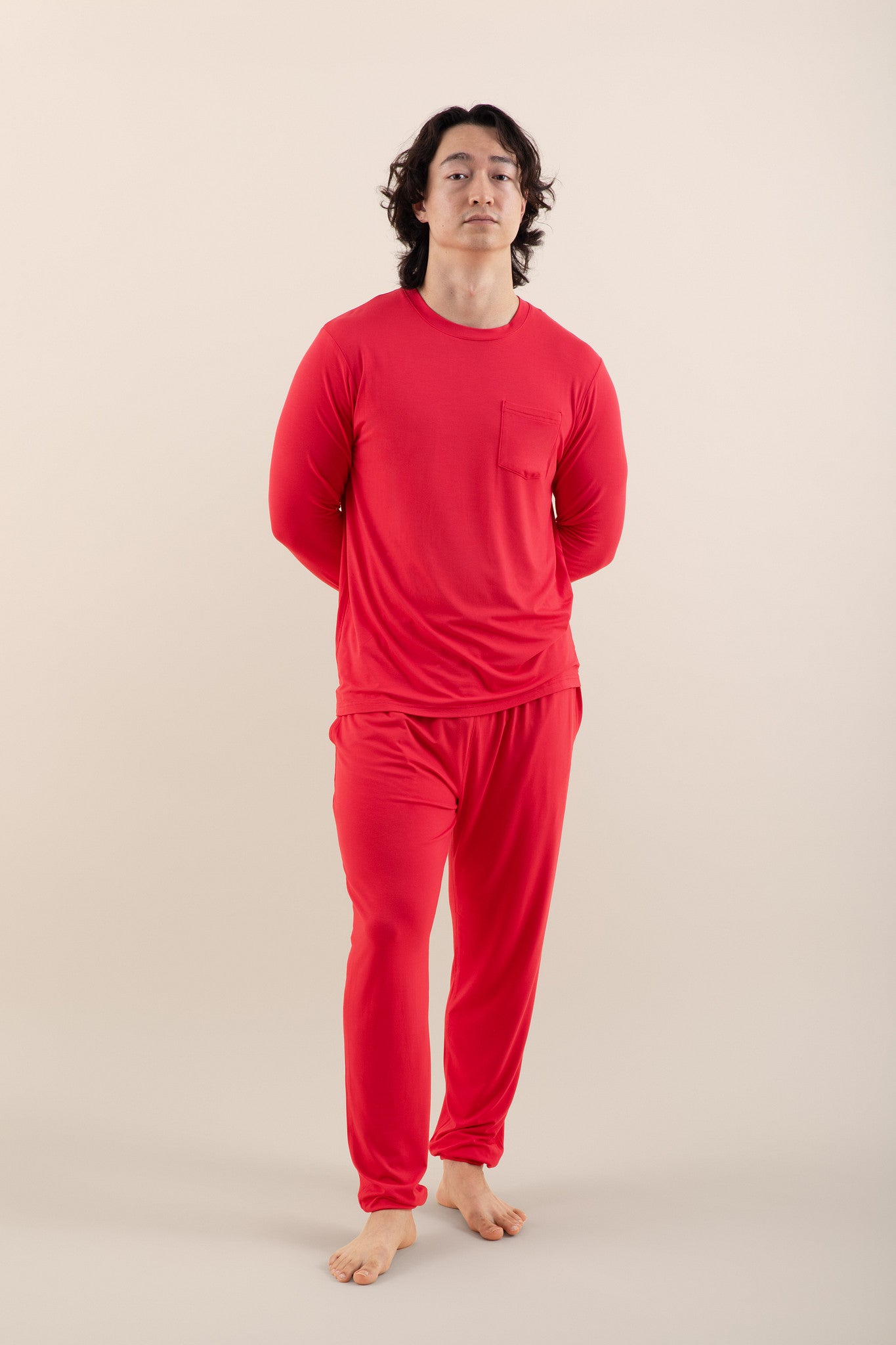 Male modeling the Men's Jogger Set in Cardinal
