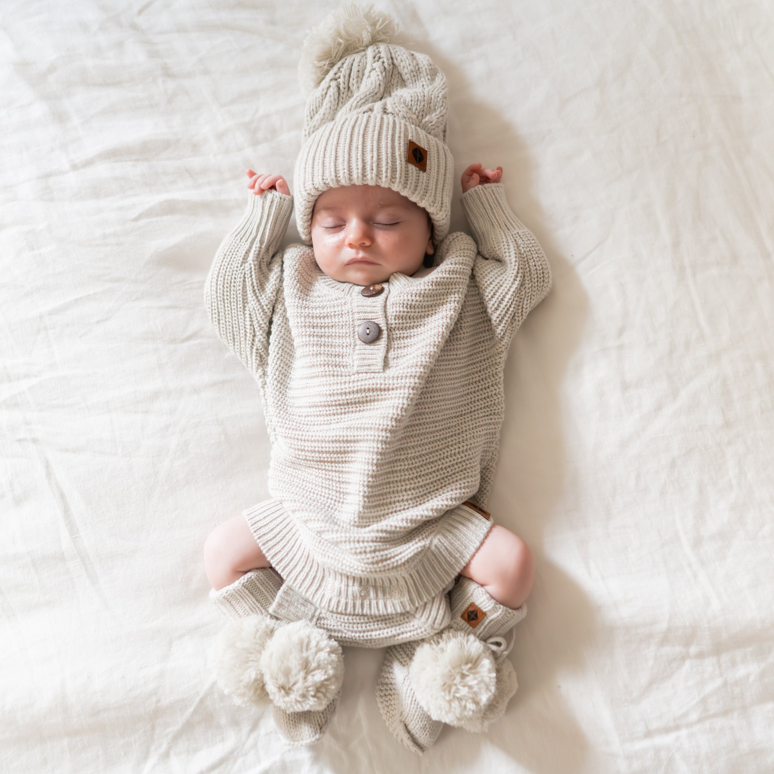 Chunky Knit Romper in Oat