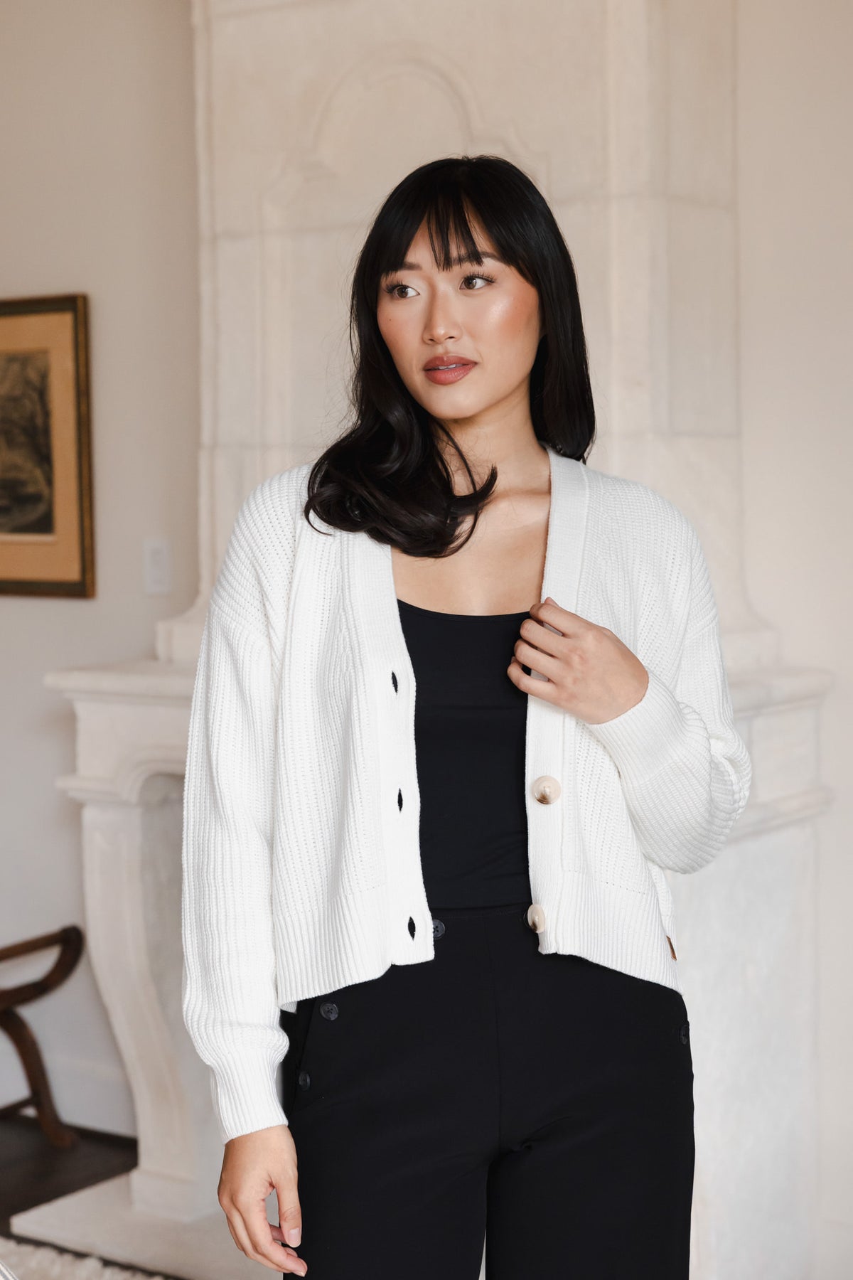 Chunky Knit Women's Cropped Cardigan in Cloud