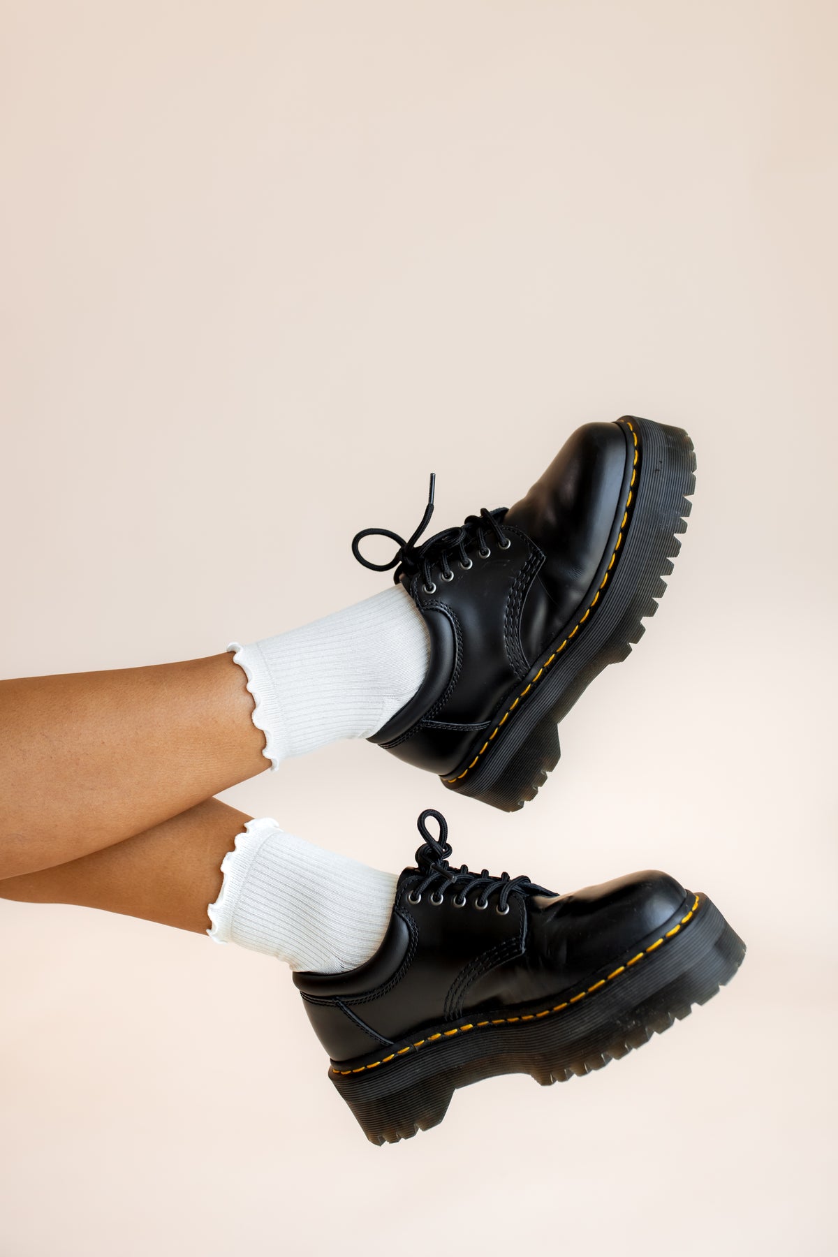 Women's Ruffle Socks in Cloud
