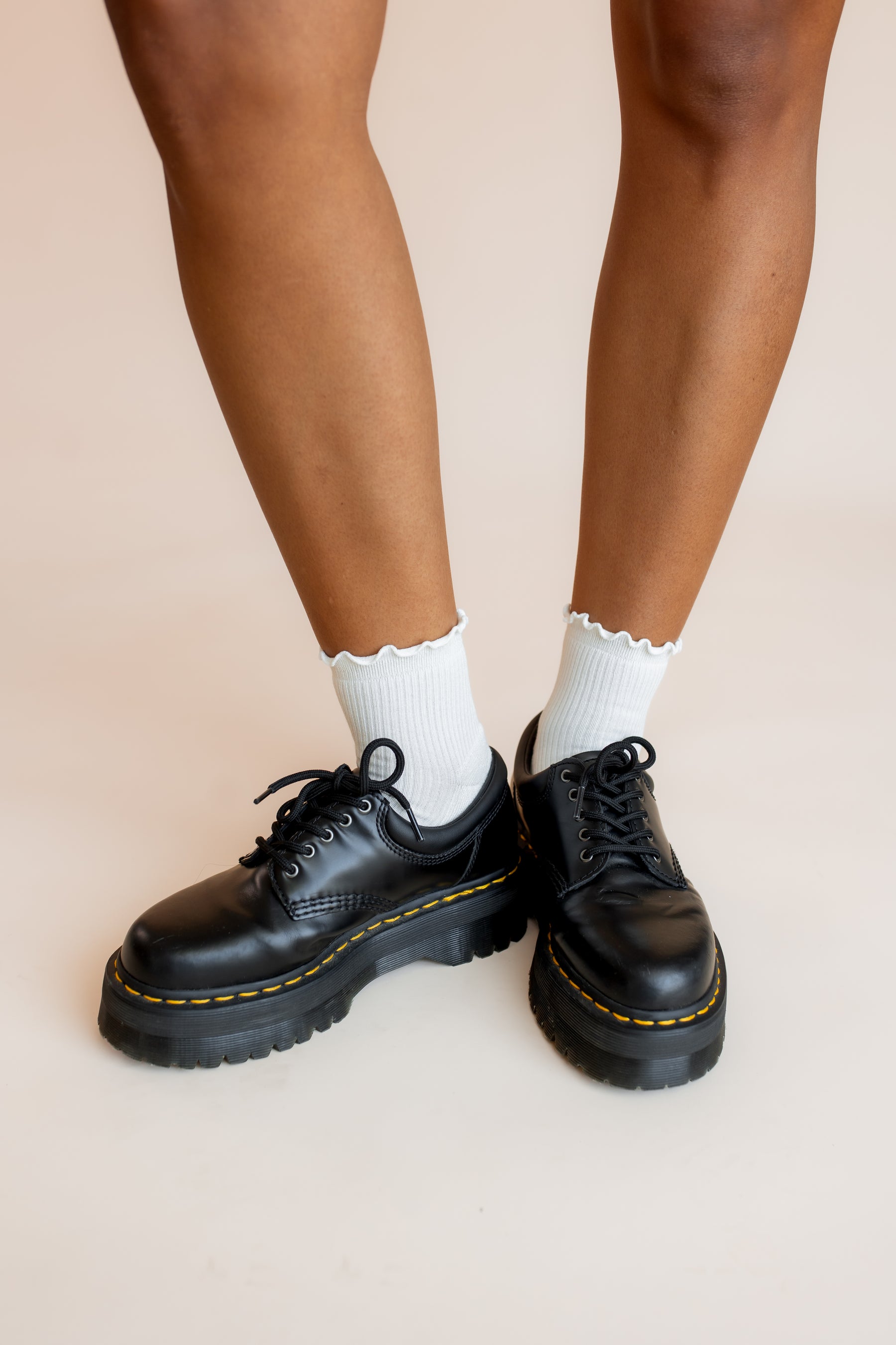 Women's Ruffle Socks in Cloud