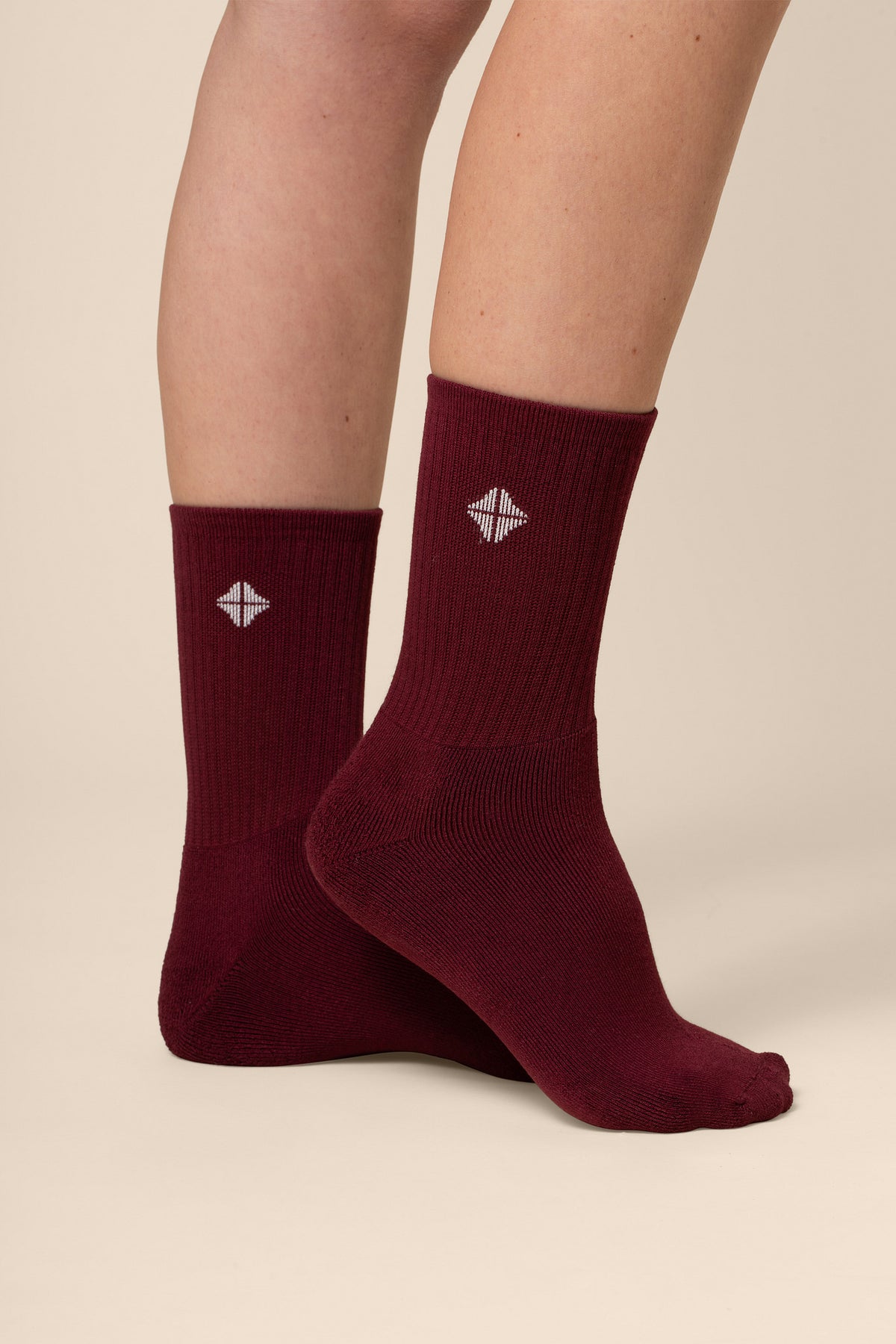Adult Crew Socks in Burgundy M/L (US 7.5-10.5)
