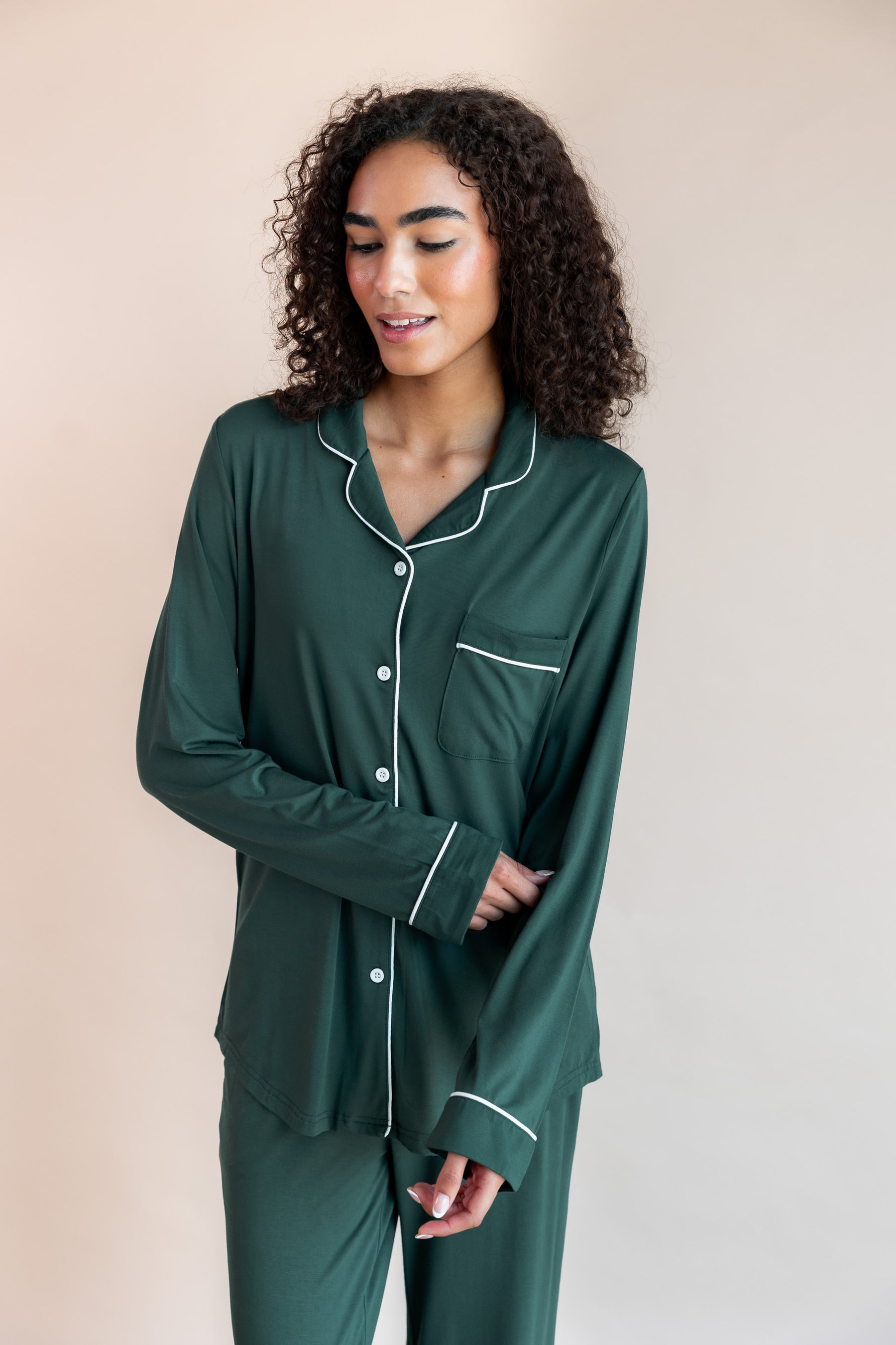 Long-Sleeved Women's Pajama Set in Cypress