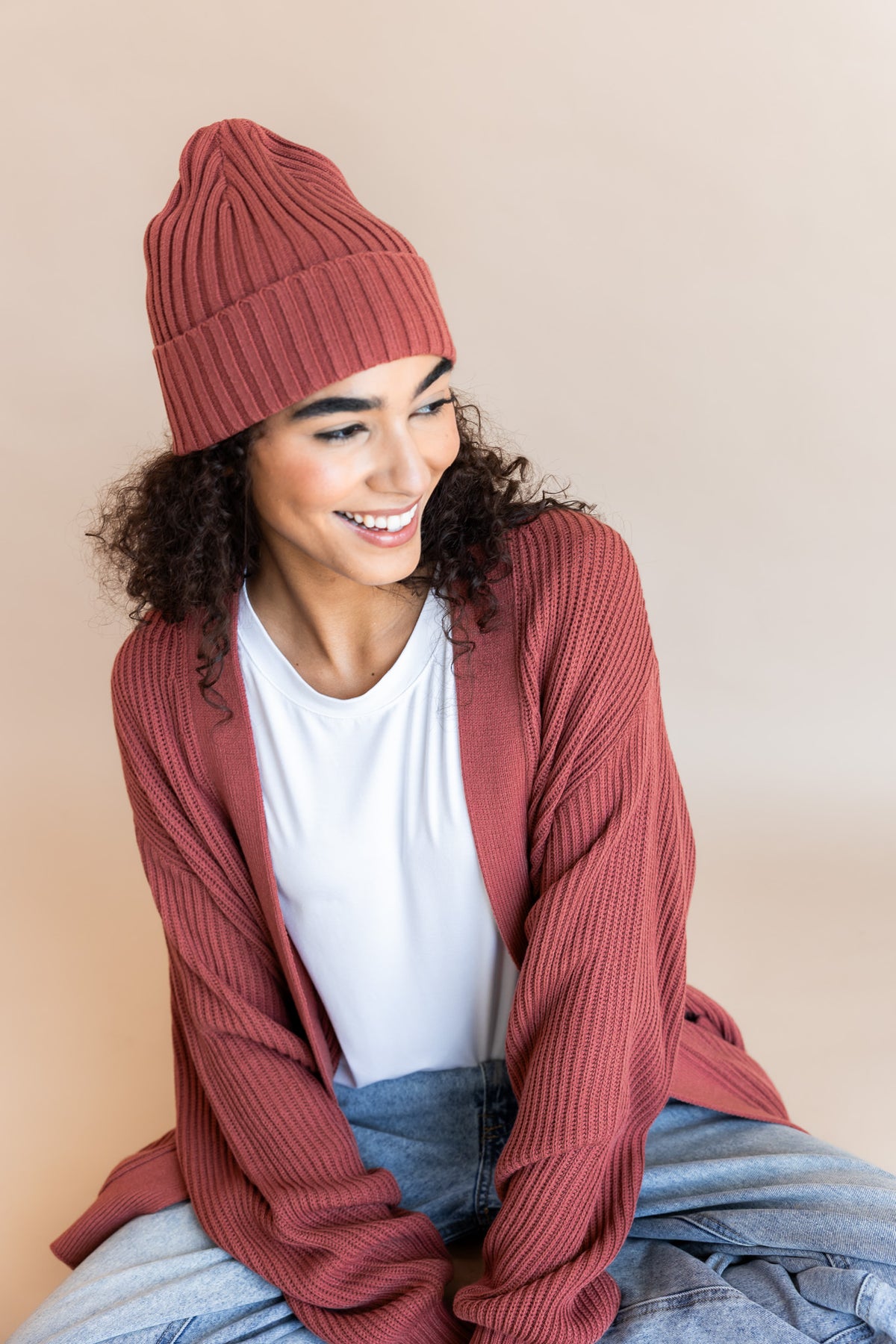 Chunky Knit Adult Ribbed Beanie in Ember