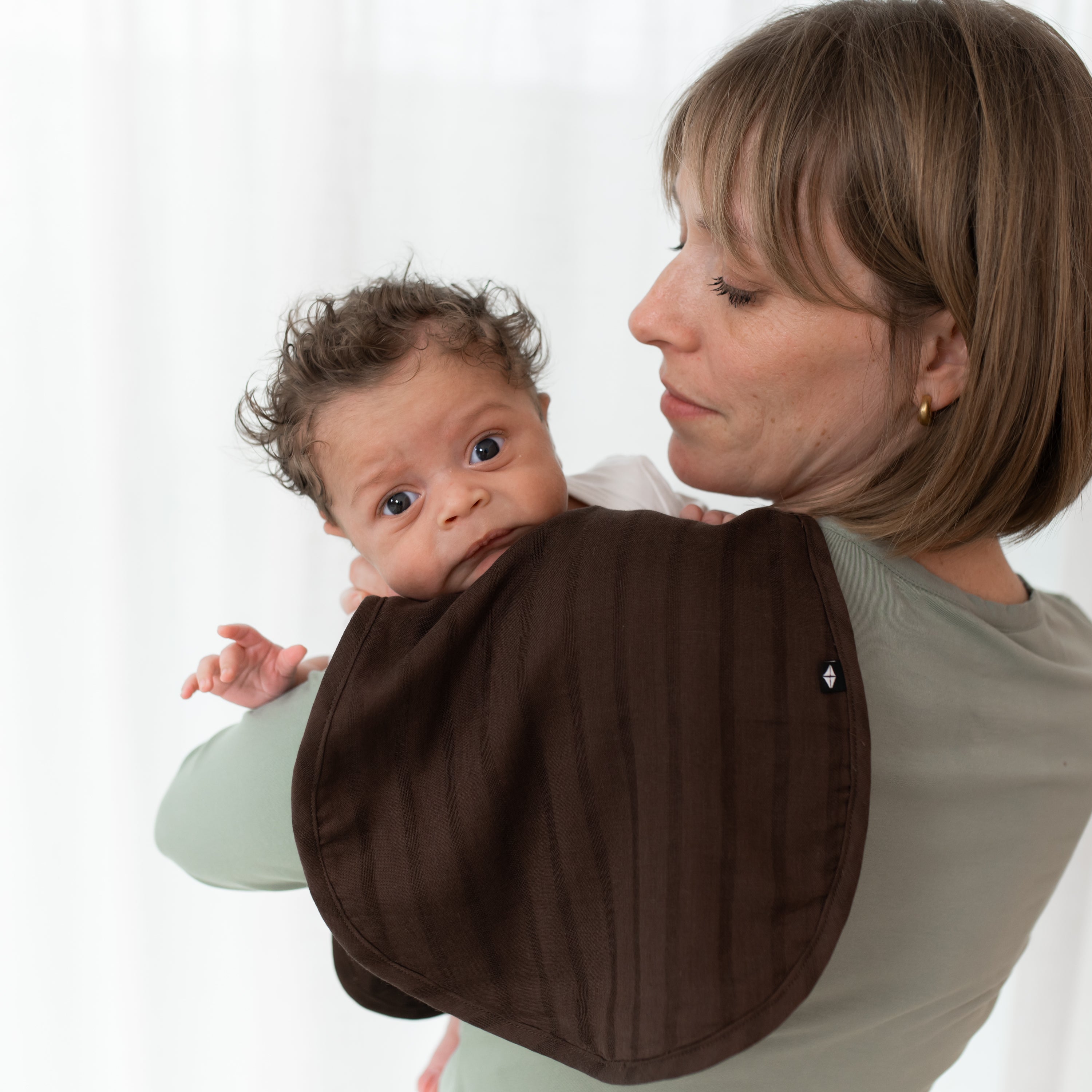 Bamboo Muslin Burp Cloth in Espresso