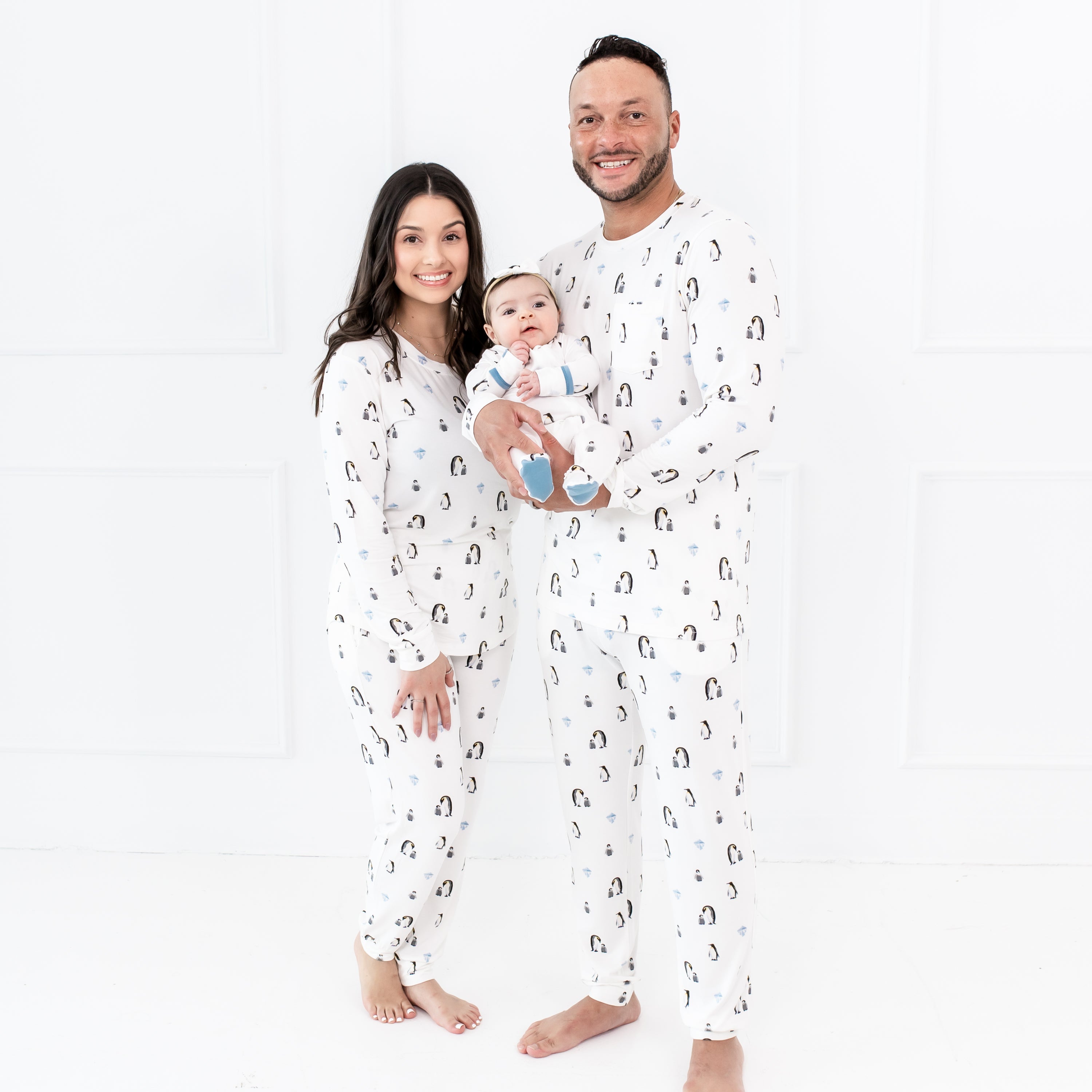 Women's Jogger Pajama Set in Penguin