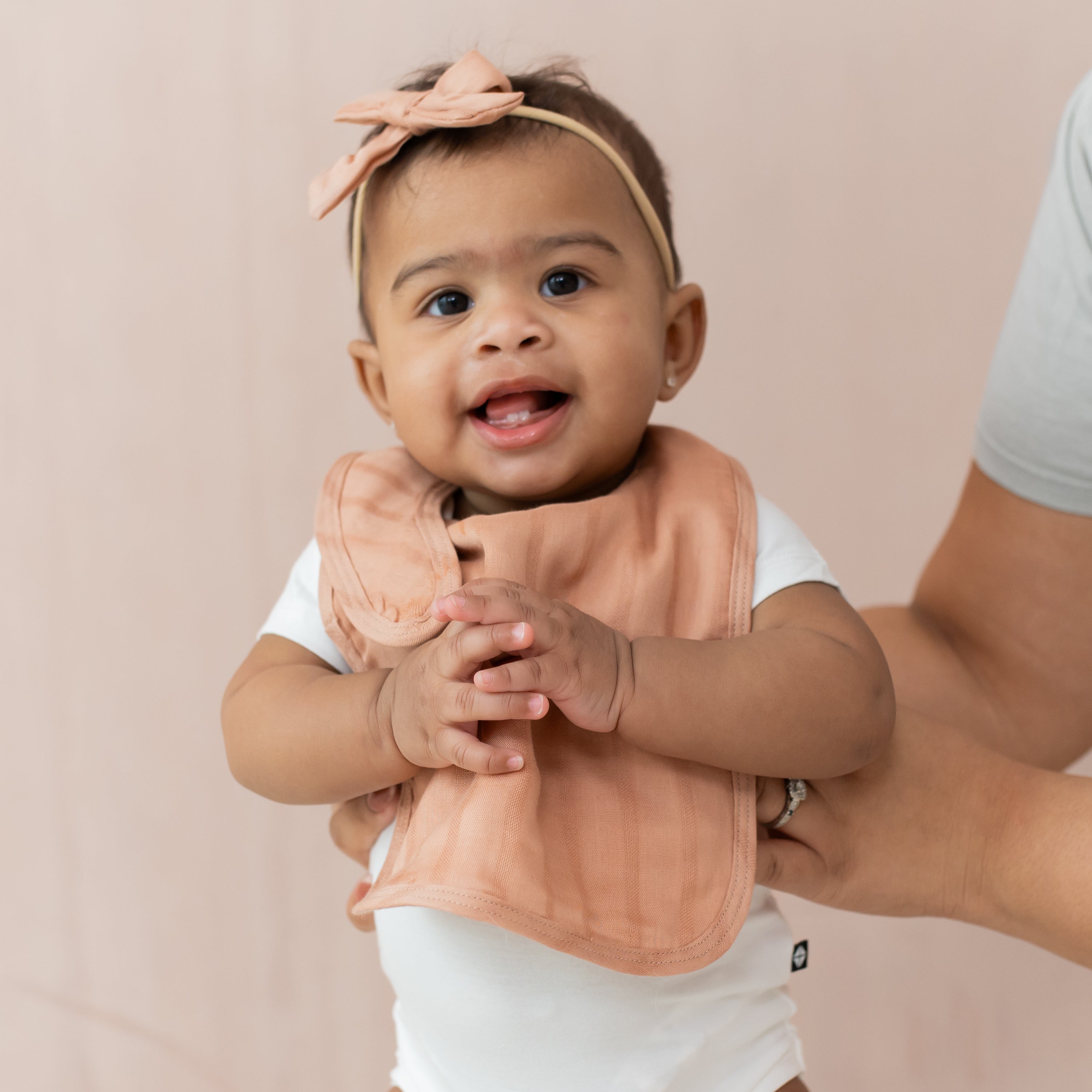 Bamboo Muslin Bib in Fawn