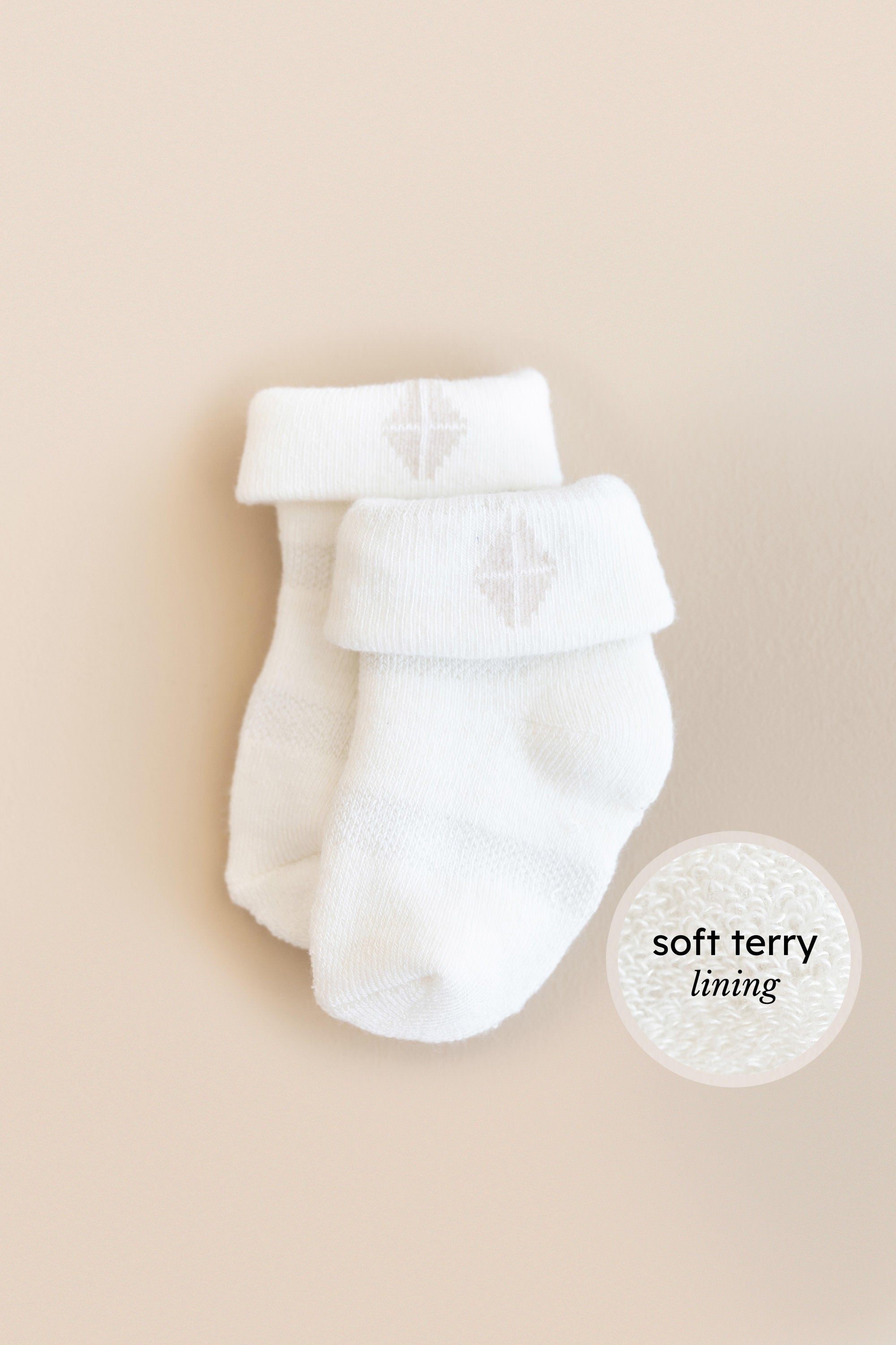 Infant socks with soft terry lining