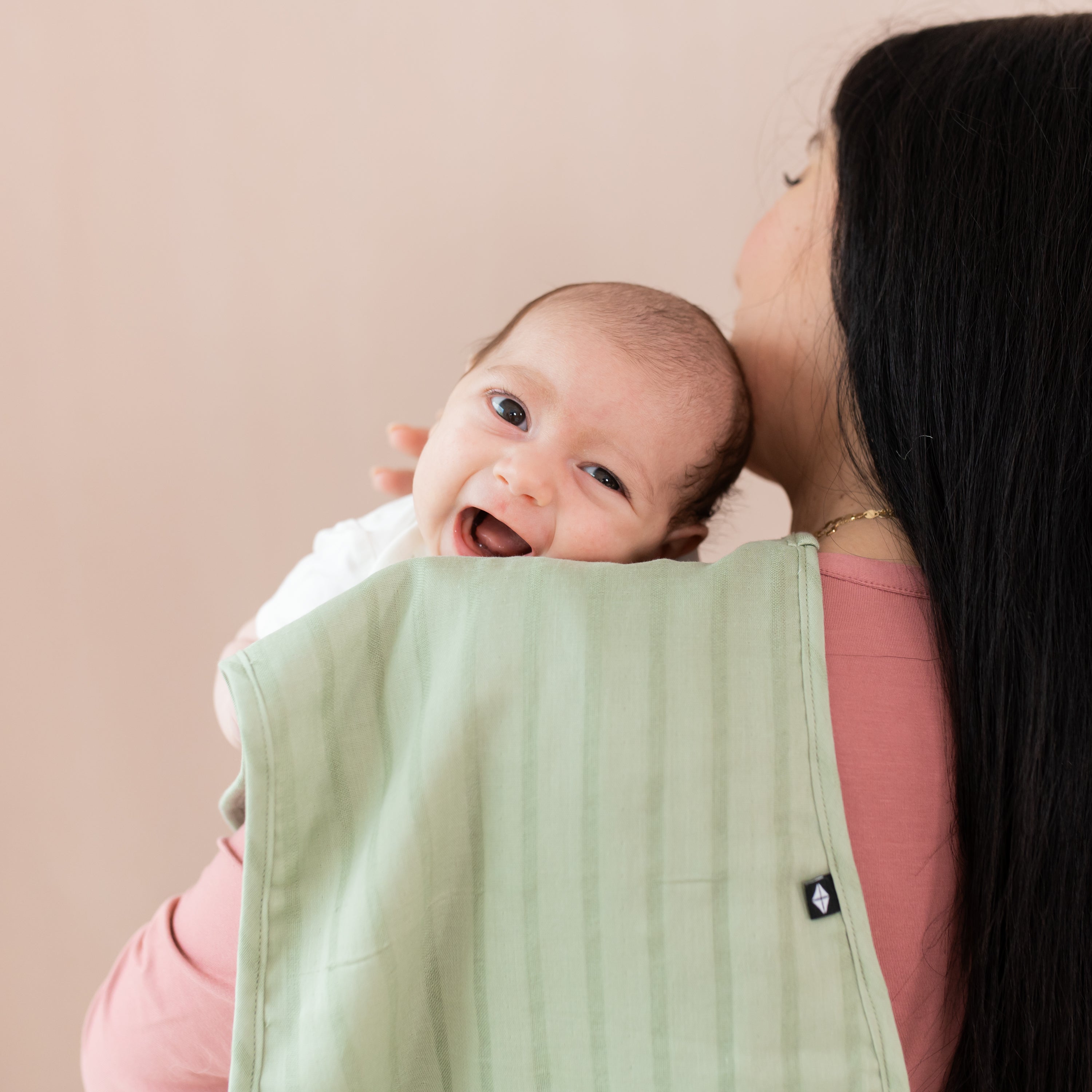 Bamboo Muslin Burp Cloth in Jojoba