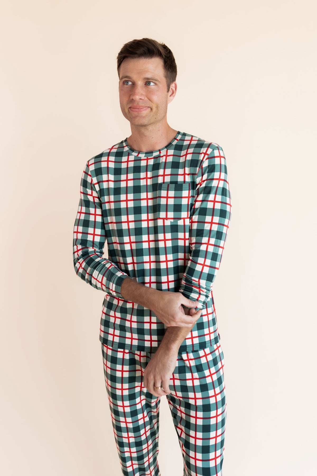 Men's Jogger Set in Holiday Plaid