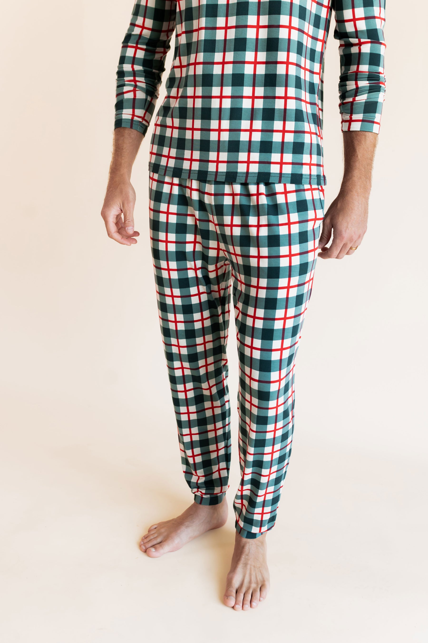 Men's Jogger Set in Holiday Plaid