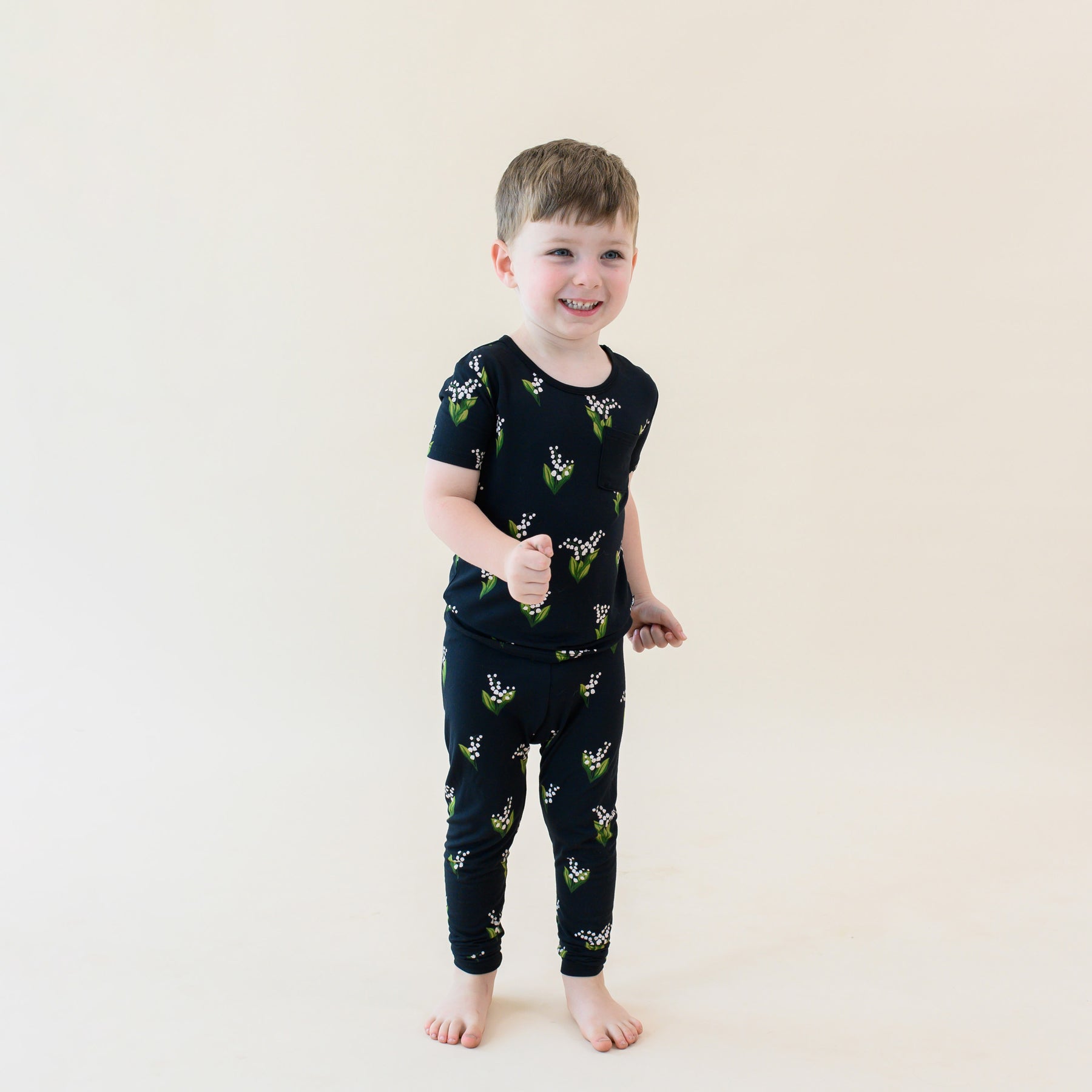 Short Sleeve with Pants Pajamas in Midnight Lily