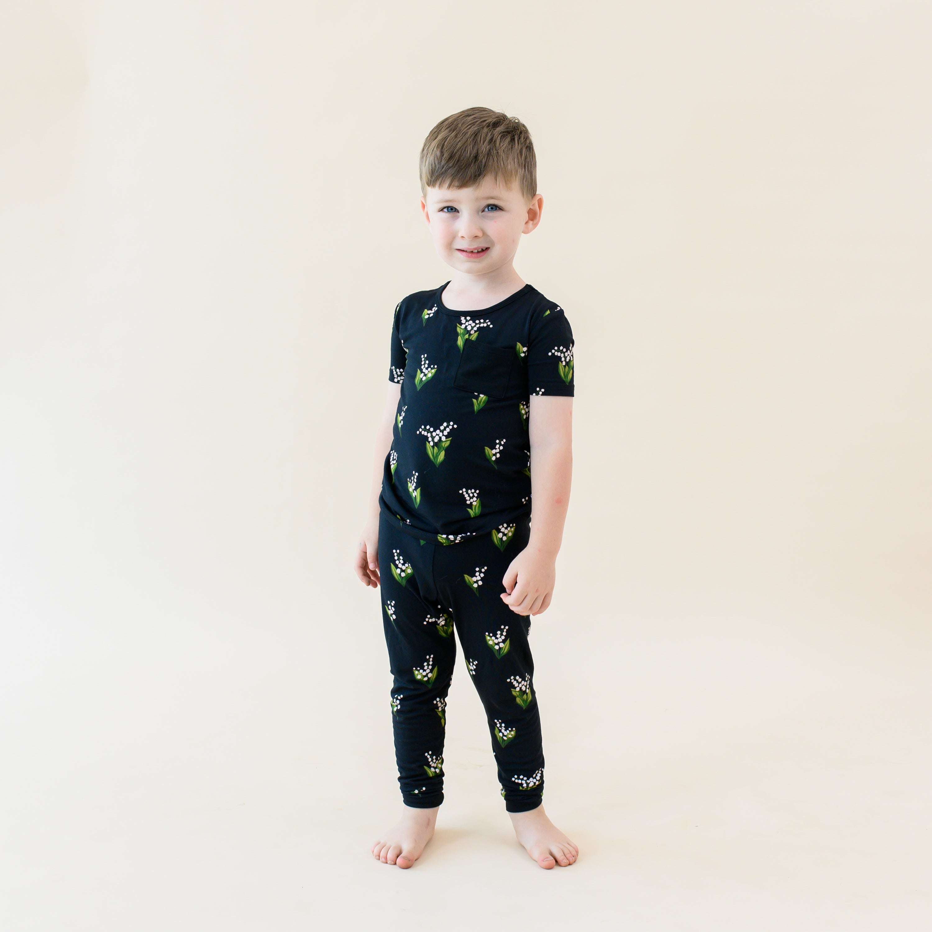 Short Sleeve with Pants Pajamas in Midnight Lily