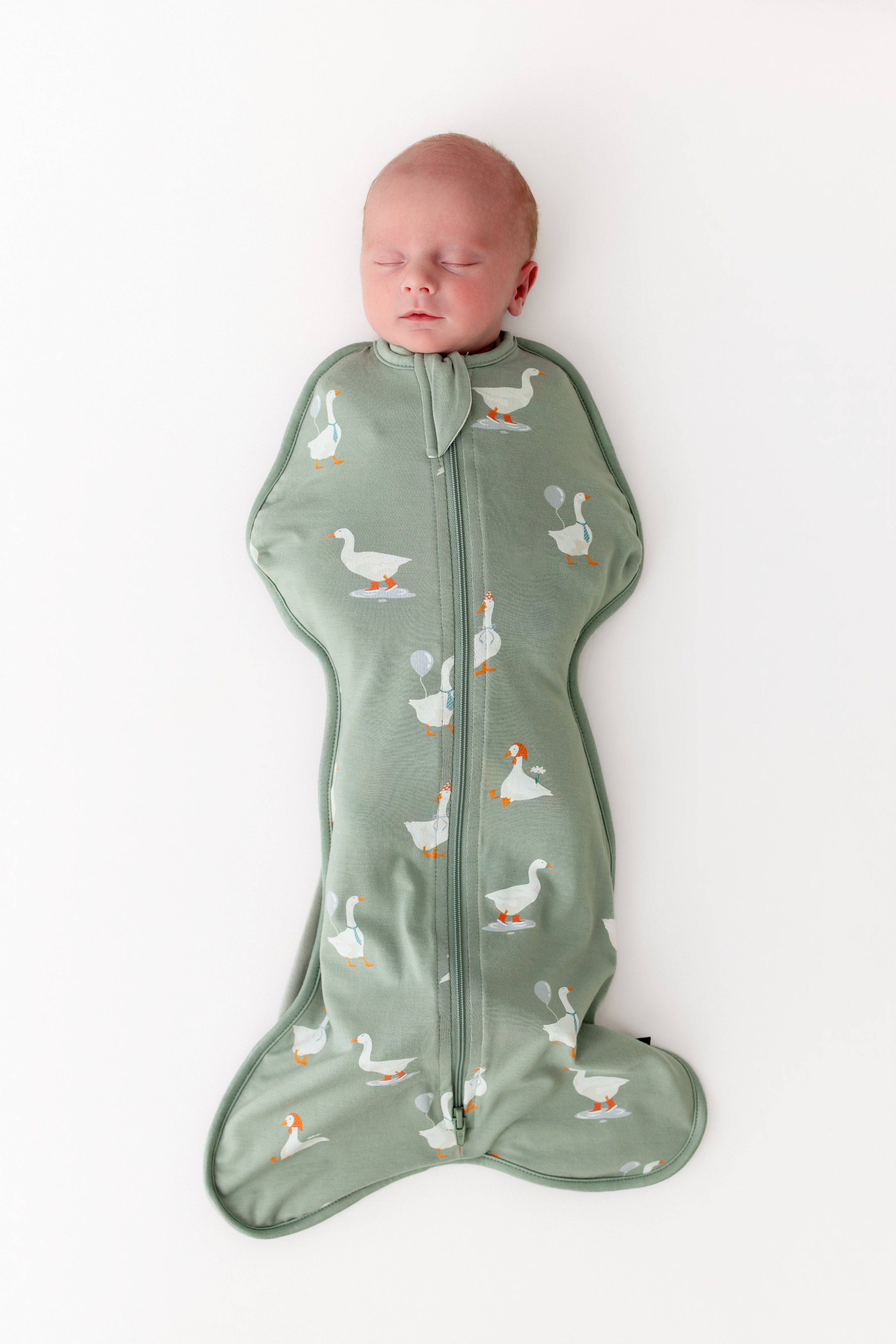 Silly_Goose_0.5_Swaddle_Bag_01