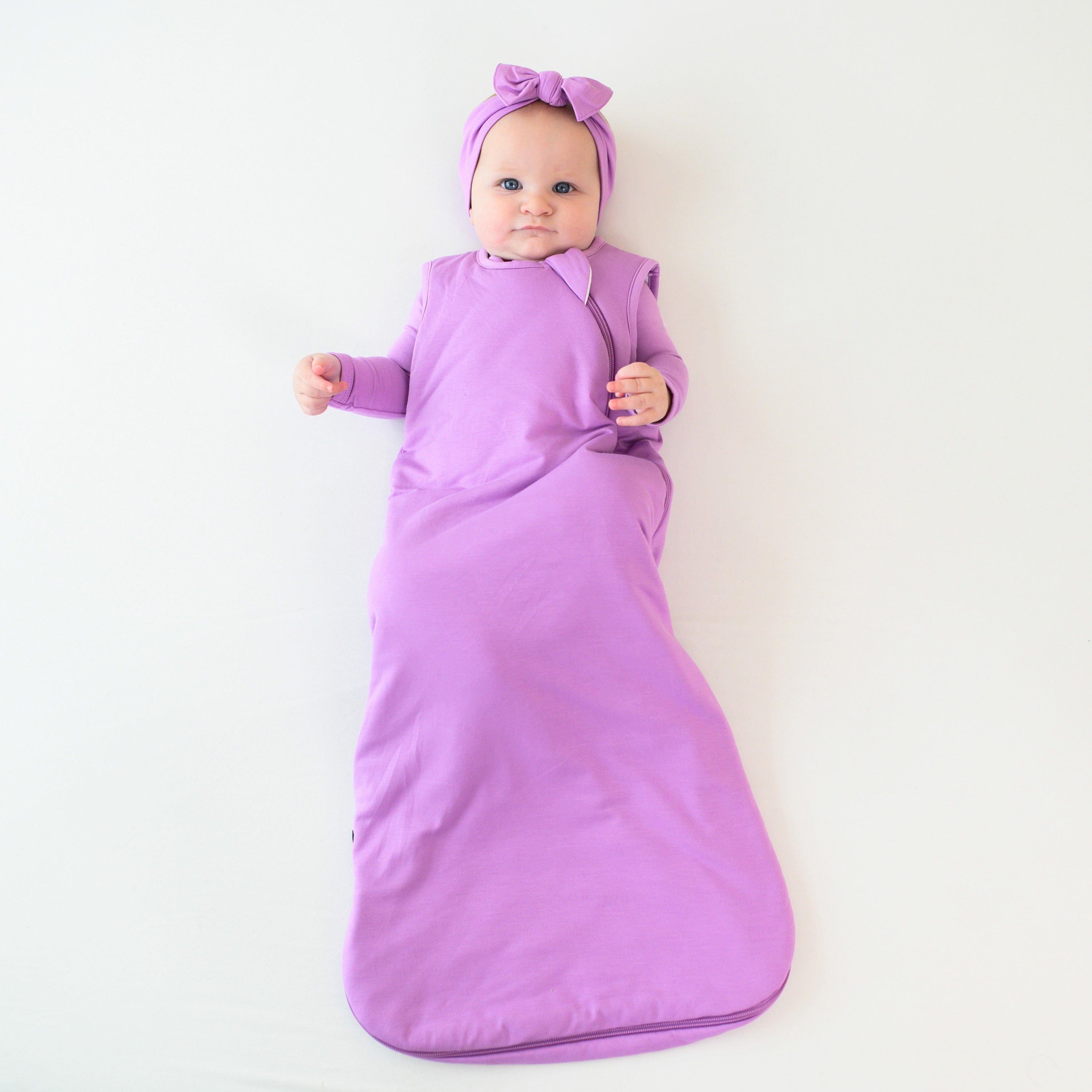 baby wearing kyte baby sleep bag 1.0 in poi