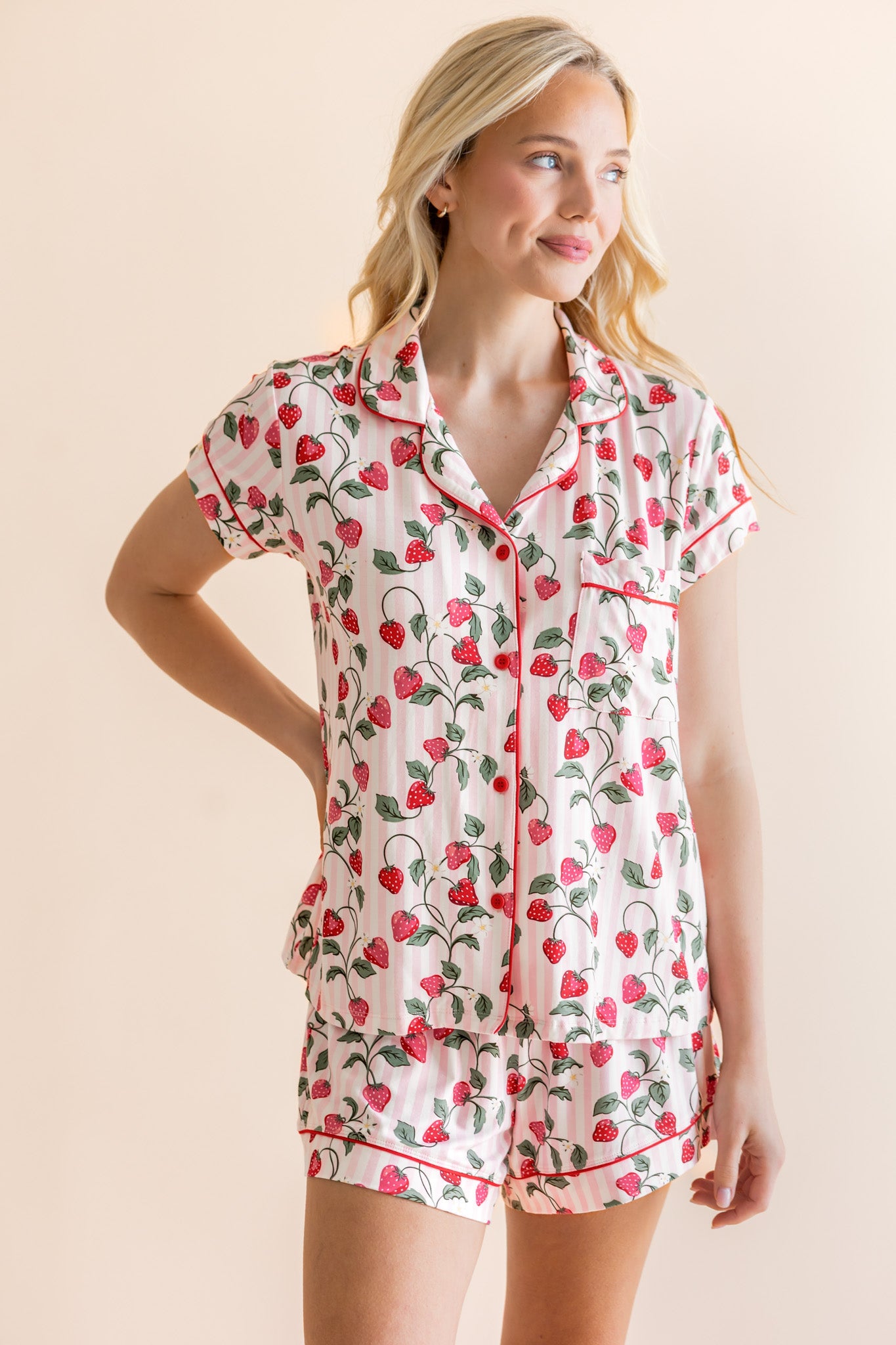 Women's Short Sleeve Pajama Set in Strawberry Fields XXL (20-22)