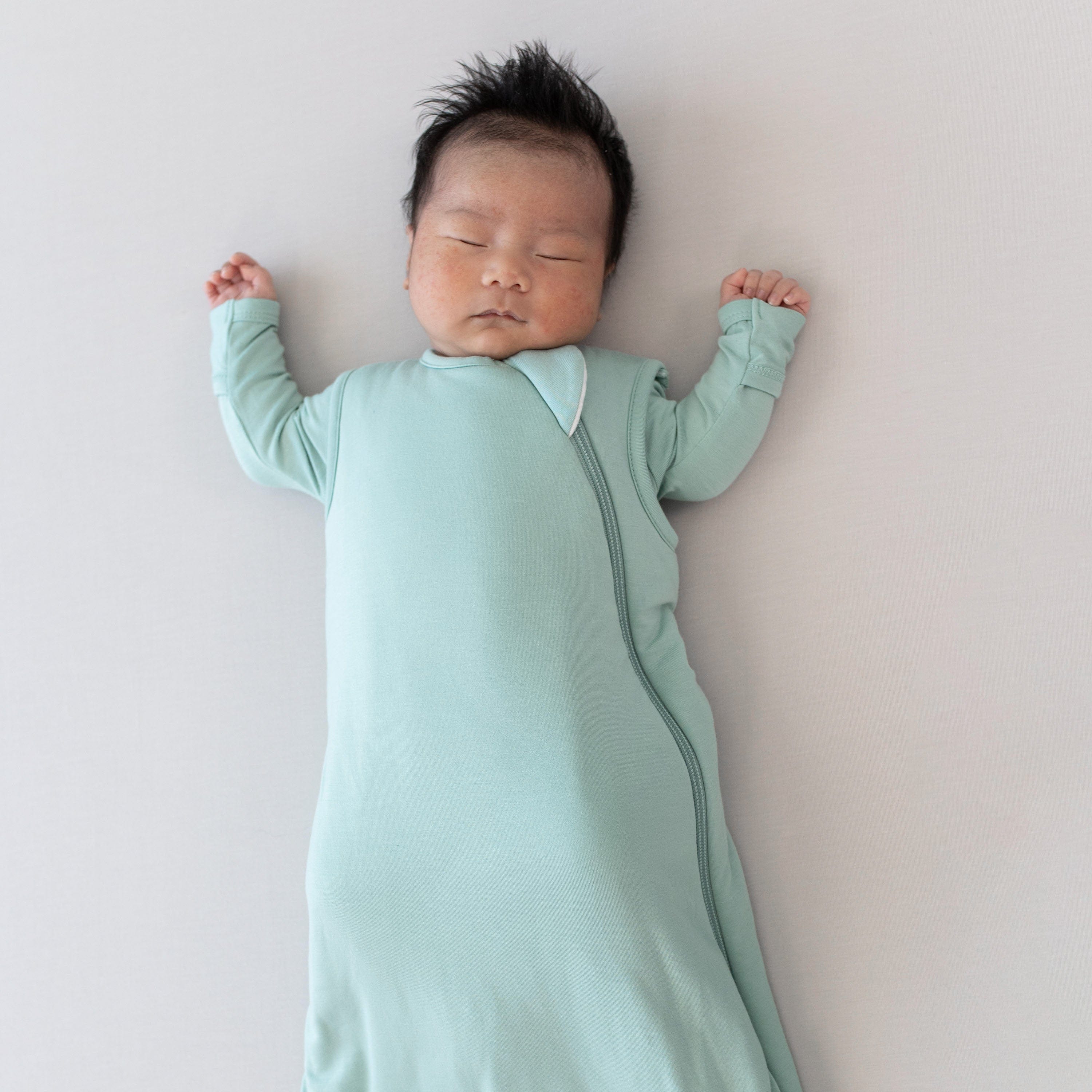 Sleep Bag in Sage 1.0